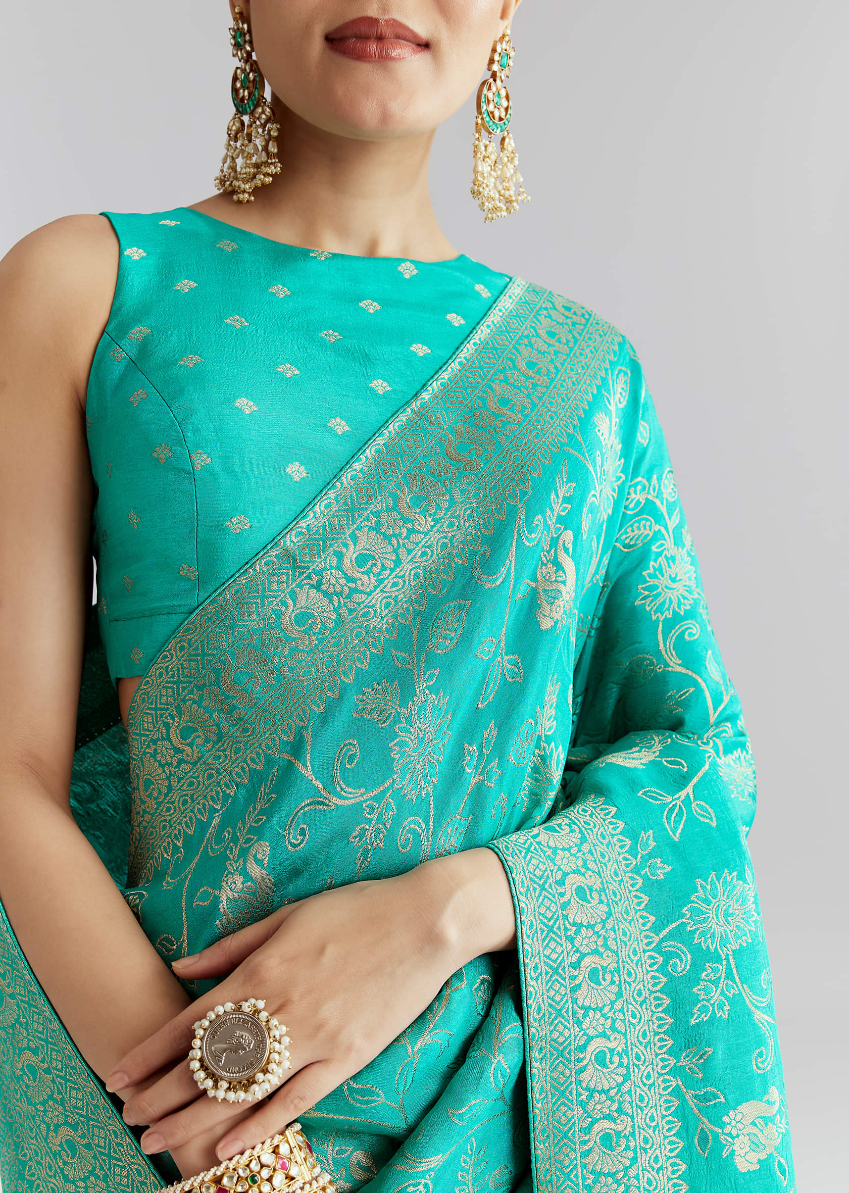 Aqua Blue Dola Silk Woven Saree With Floral Jaal Work - Image 2