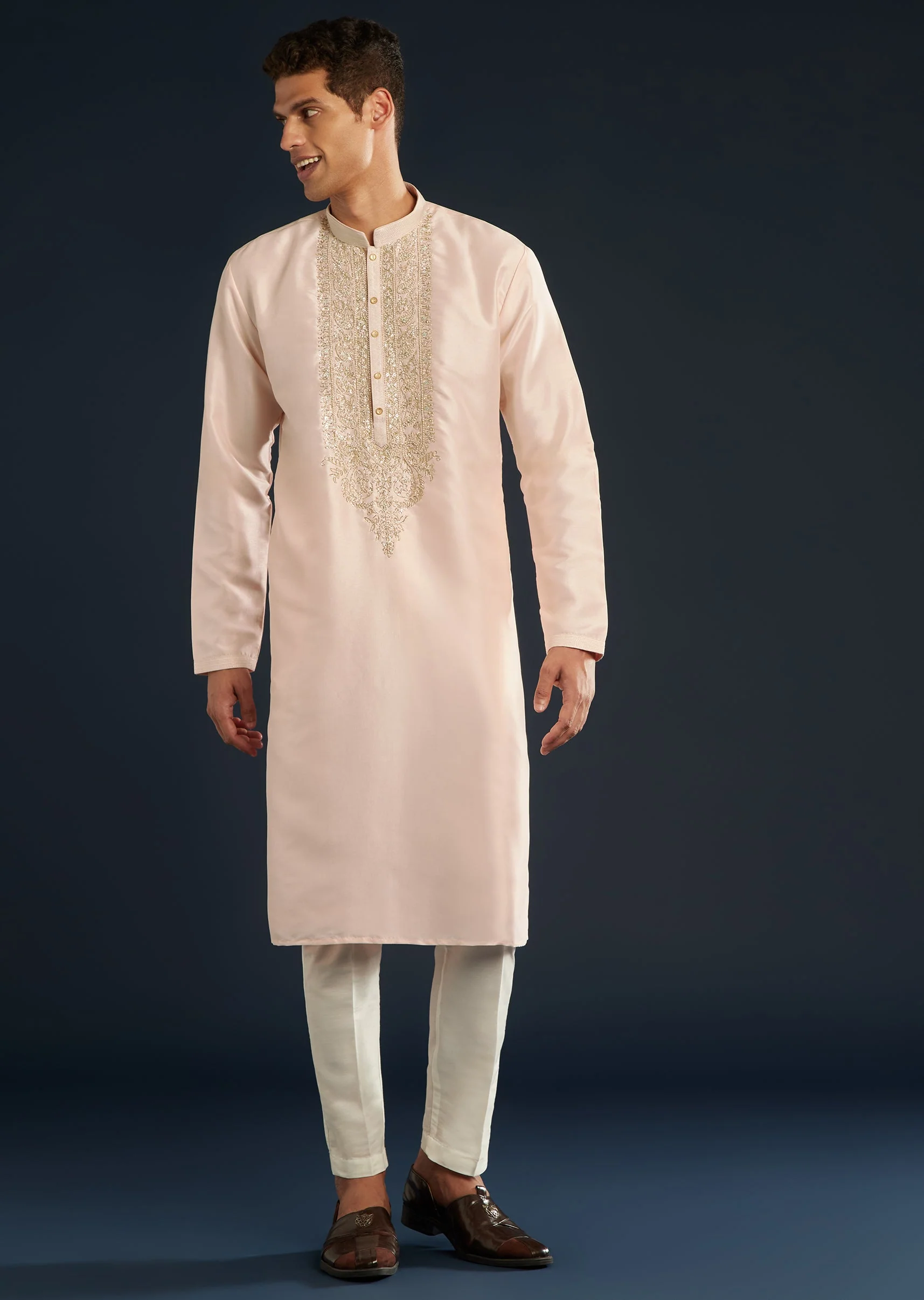 Baby Pink Silk Kurta Set with Resham Thread Accents - Image 4