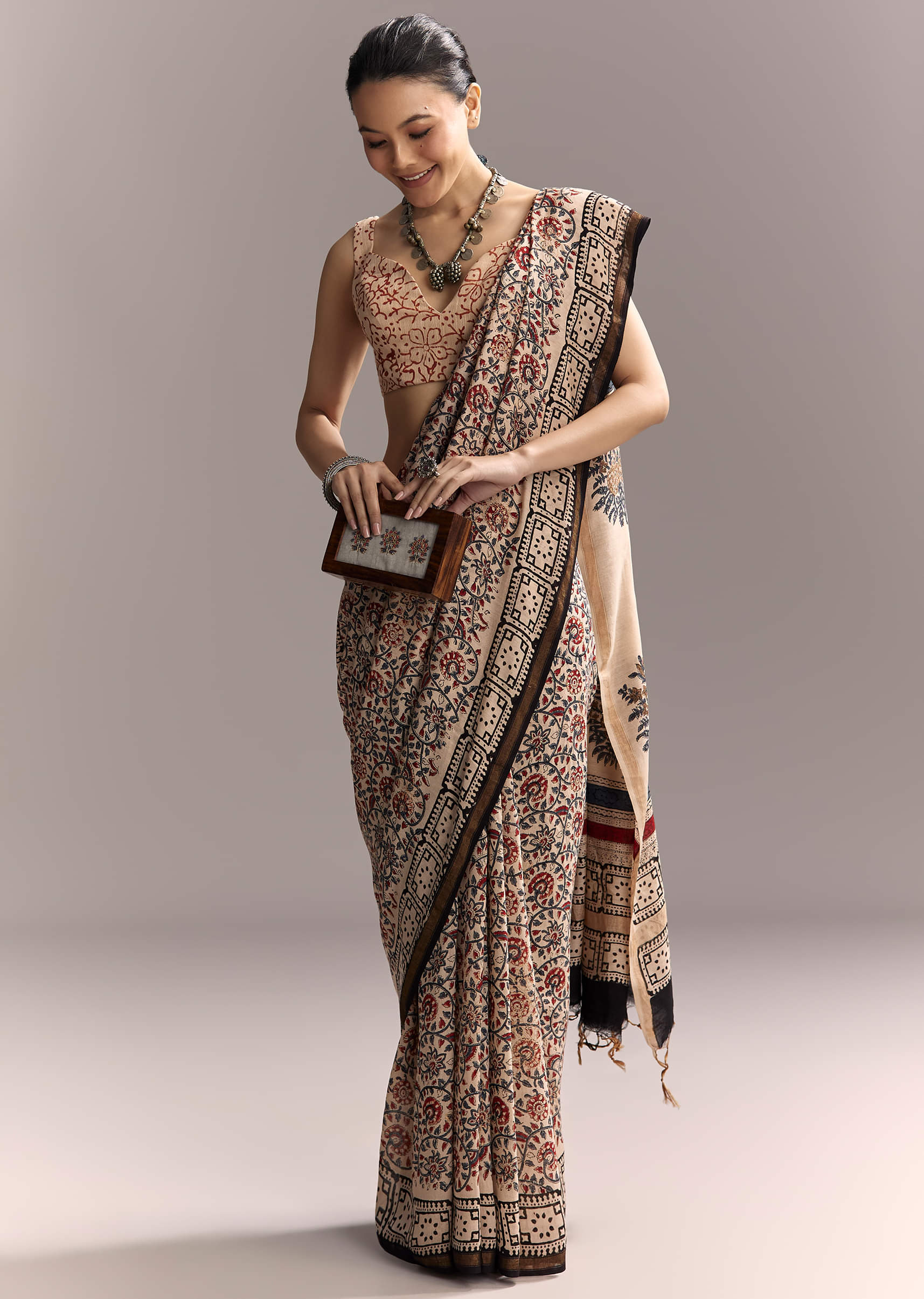 Beige Linen Saree With Ajrakh Floral Print And Black Border - Image 5