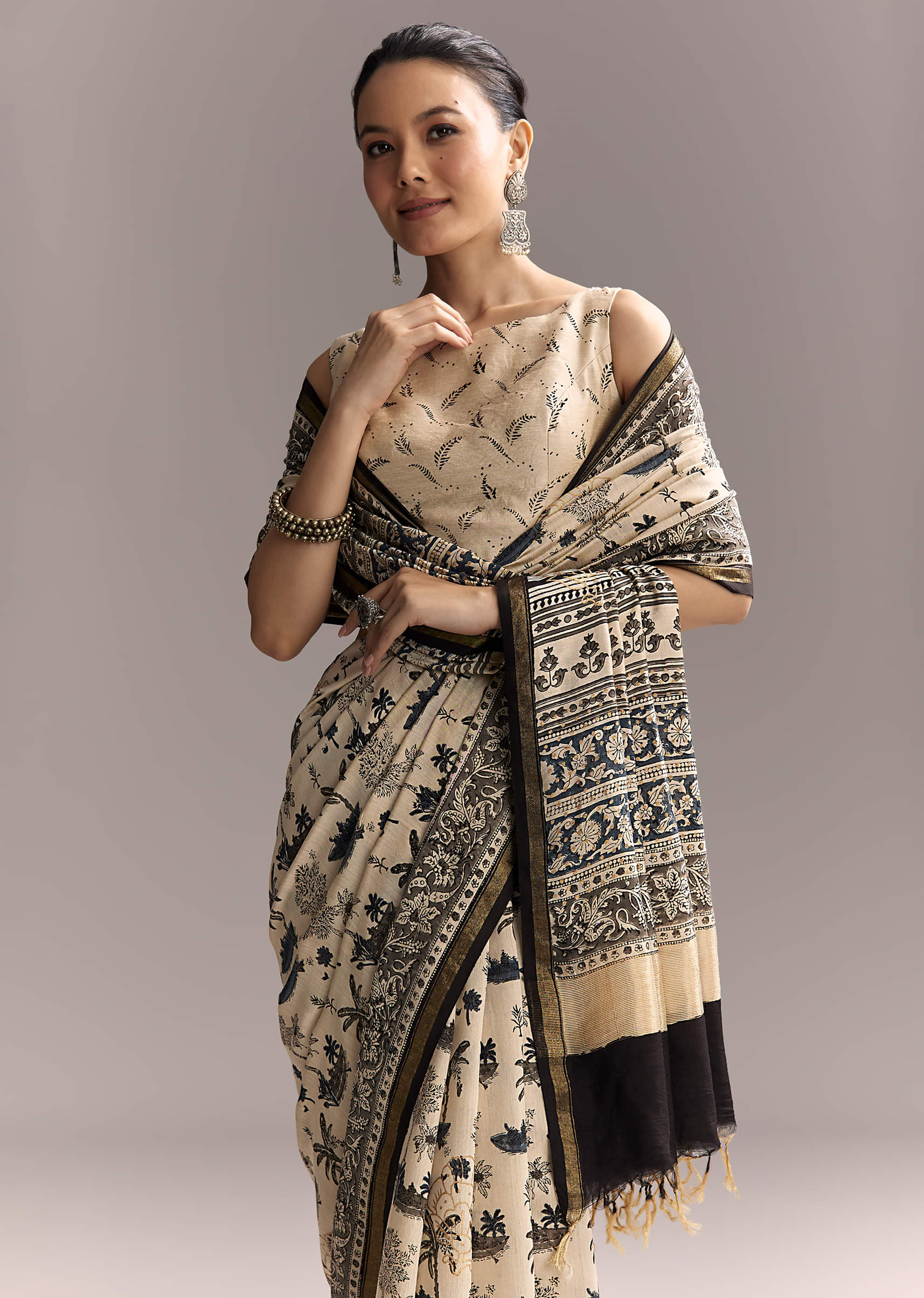 Beige Linen Saree With Black Hand Block Ajrakh Floral Print - Image 5