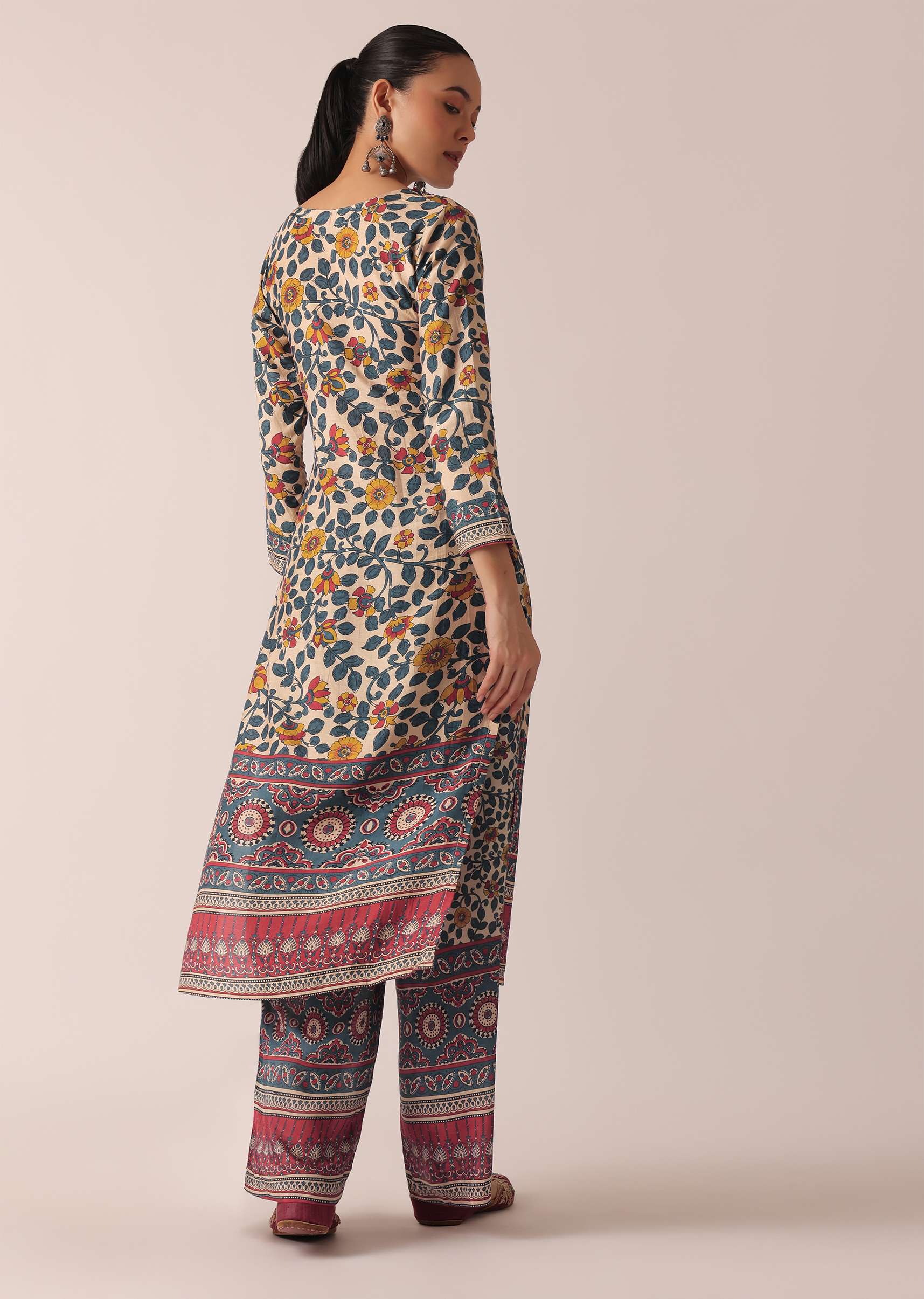 Beige Printed Kurta And Pant Set - Image 4