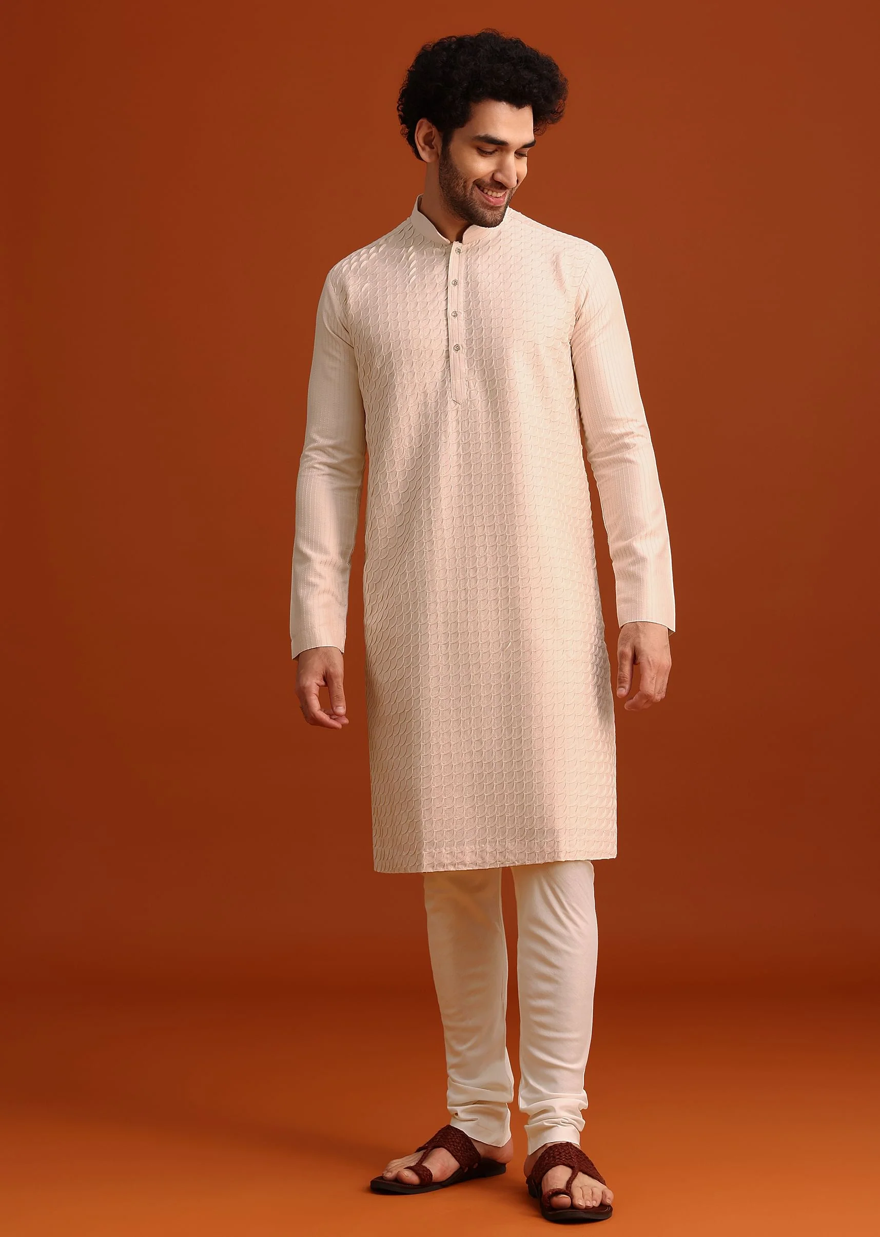 Beige Quilted Kurta Set In Blended Silk - Image 2