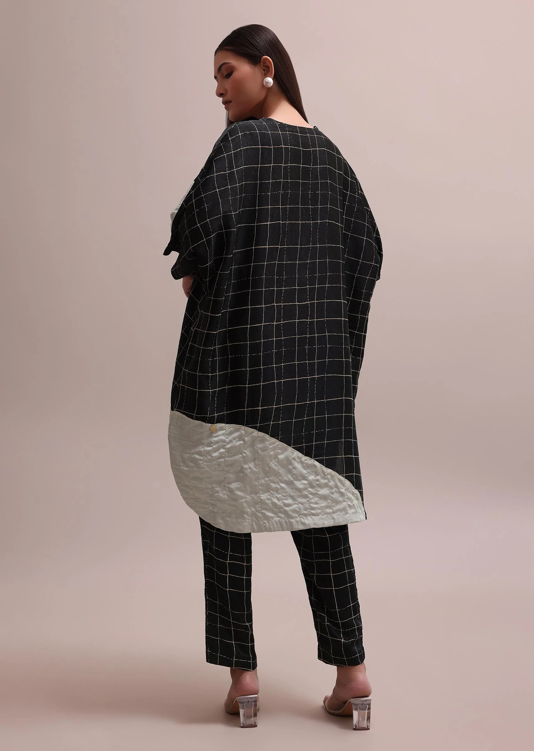 Black And White Checks Colour Block Woven Crepe Co-ord Set With Beads On Neckline - Image 5