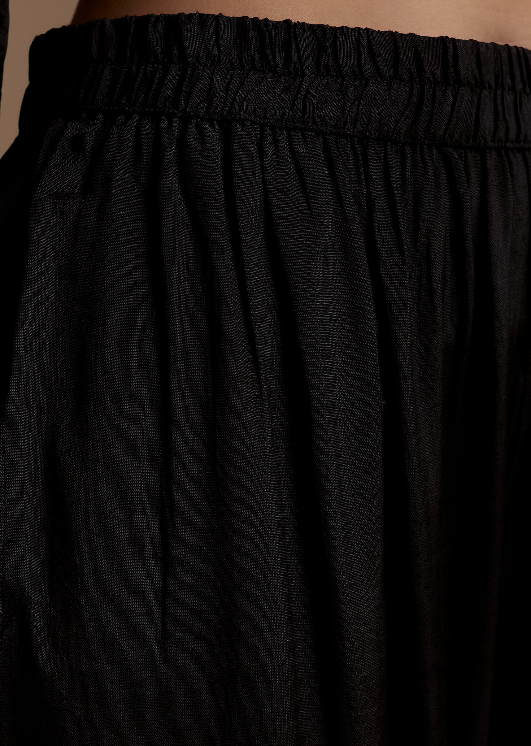 Black Contemporary Match – Stone Work Kurta Set For Her And Black Silk Kurta Set With Dupatta For Him - Image 7