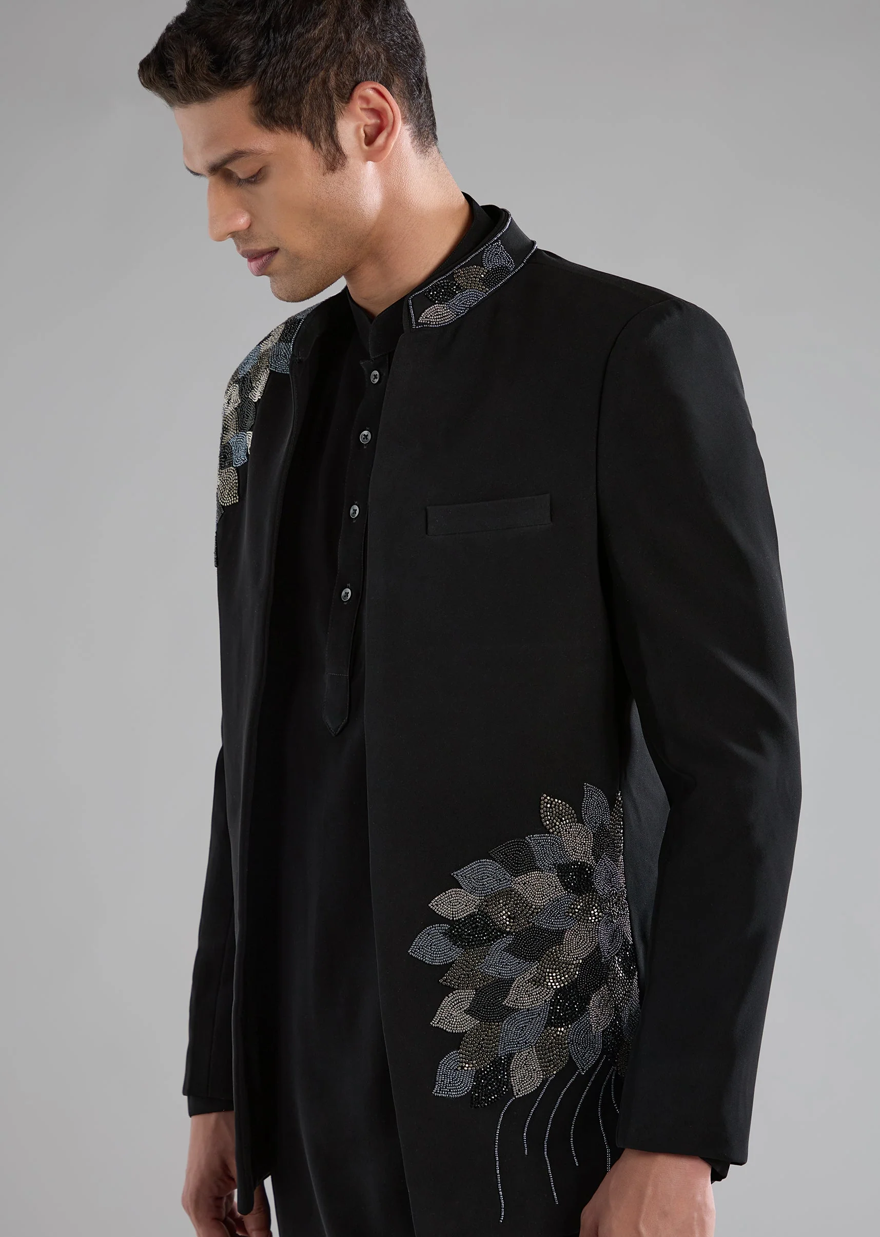 Black Embellished Jodhpuri Kurta Set with Resham Work
