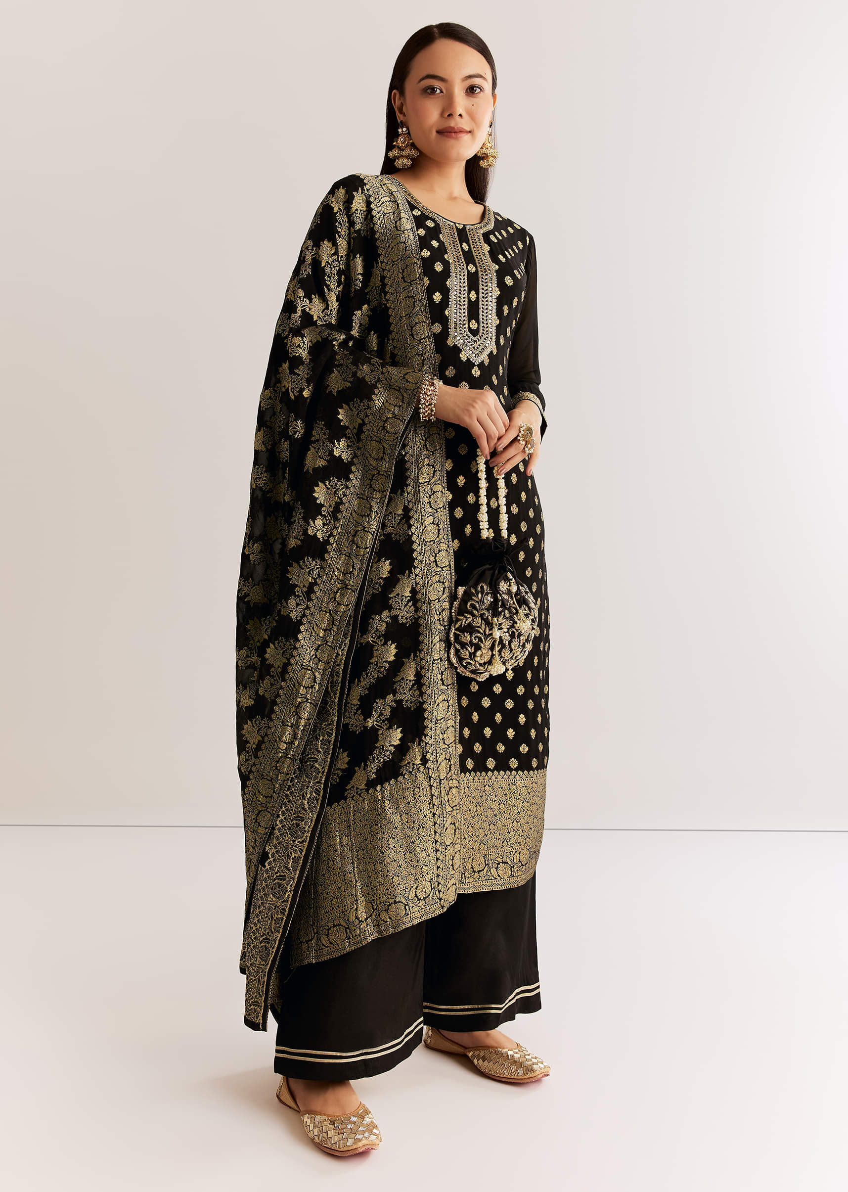 Black Georgette Banarasi Kurta Set With Mirror And Cutdana Neckline - Image 4