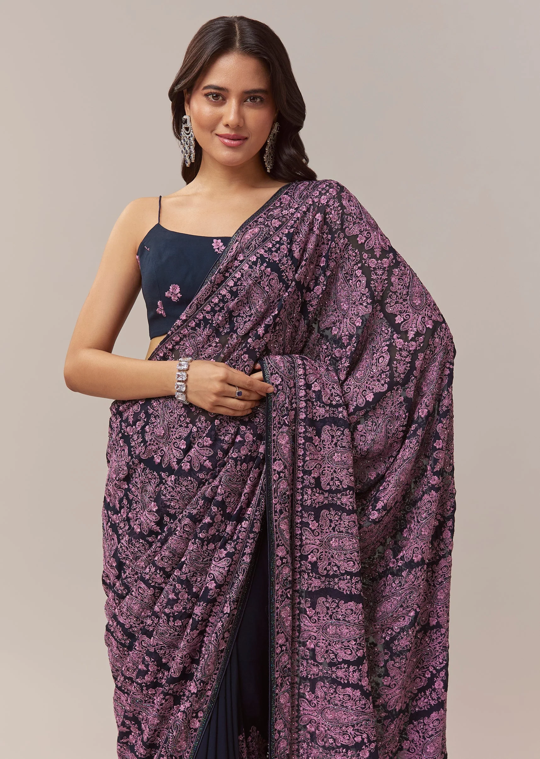 Black Georgette Saree With Kashmiri Kashida Embroidery And Cutdana Border - Image 5