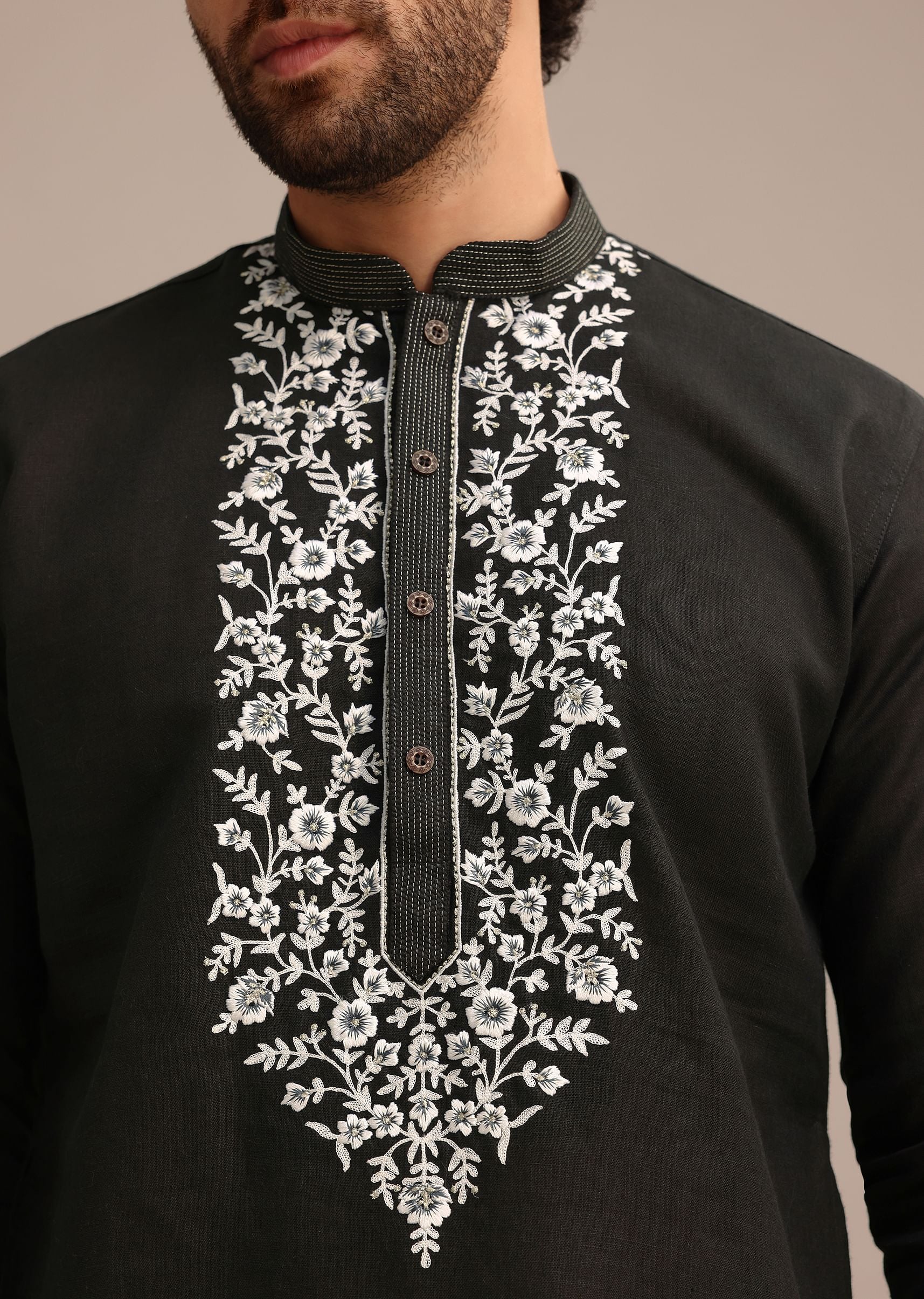 Black Linen Floral Resham Work Kurta Set - Image 2