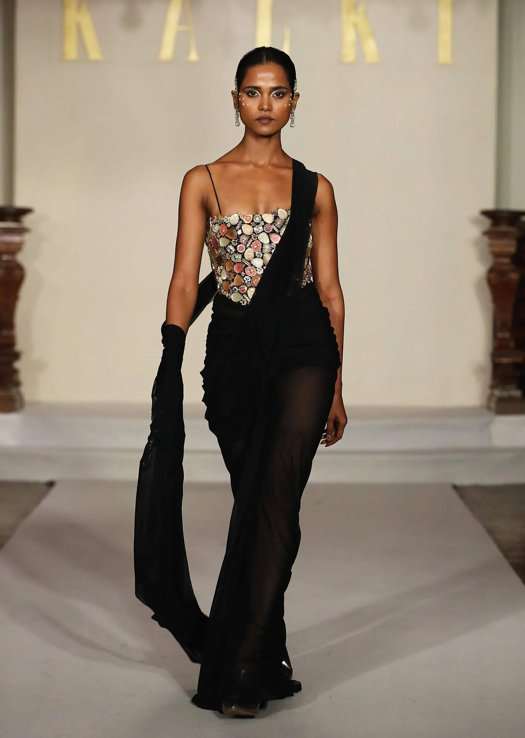Black Lycra Corset And Detachable Drape Saree With Kundan Embroidery