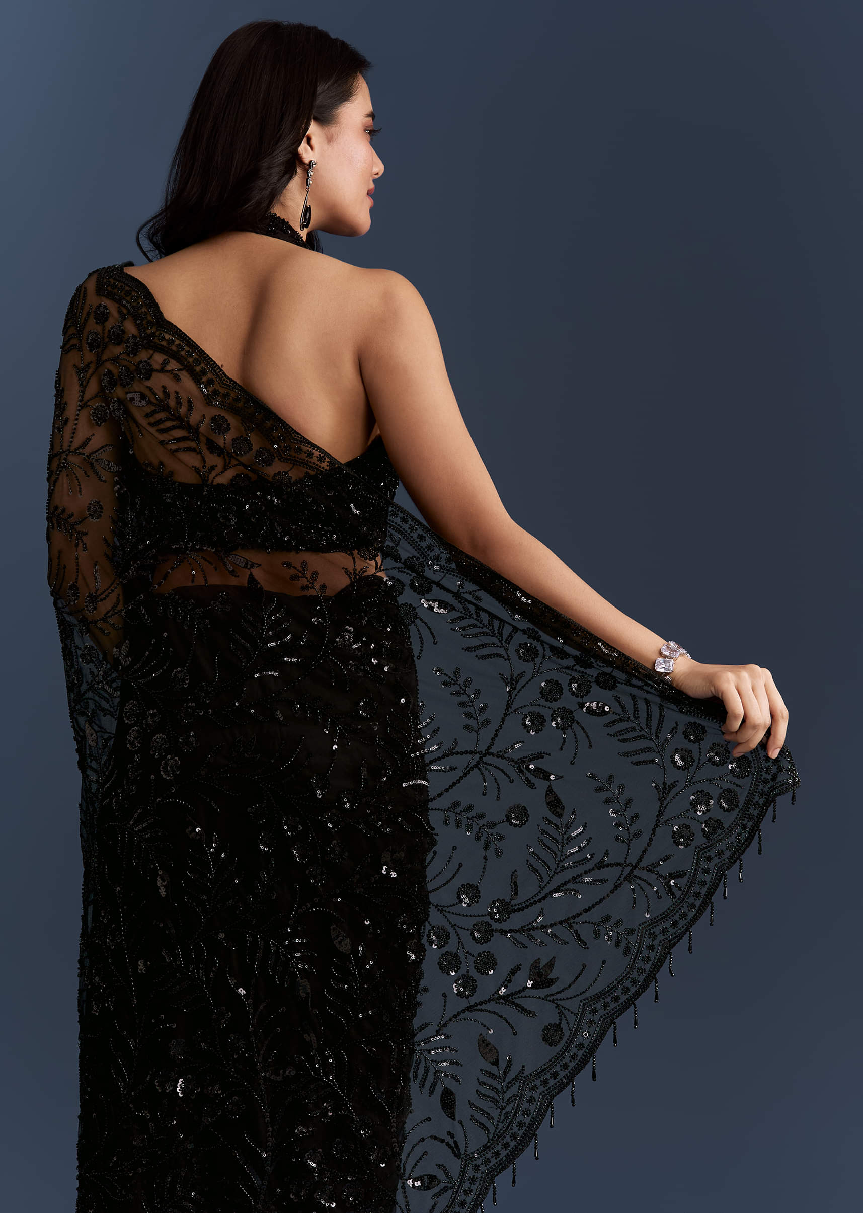 Black Net Saree With Intricate Floral Sequins Embroidery - Image 6