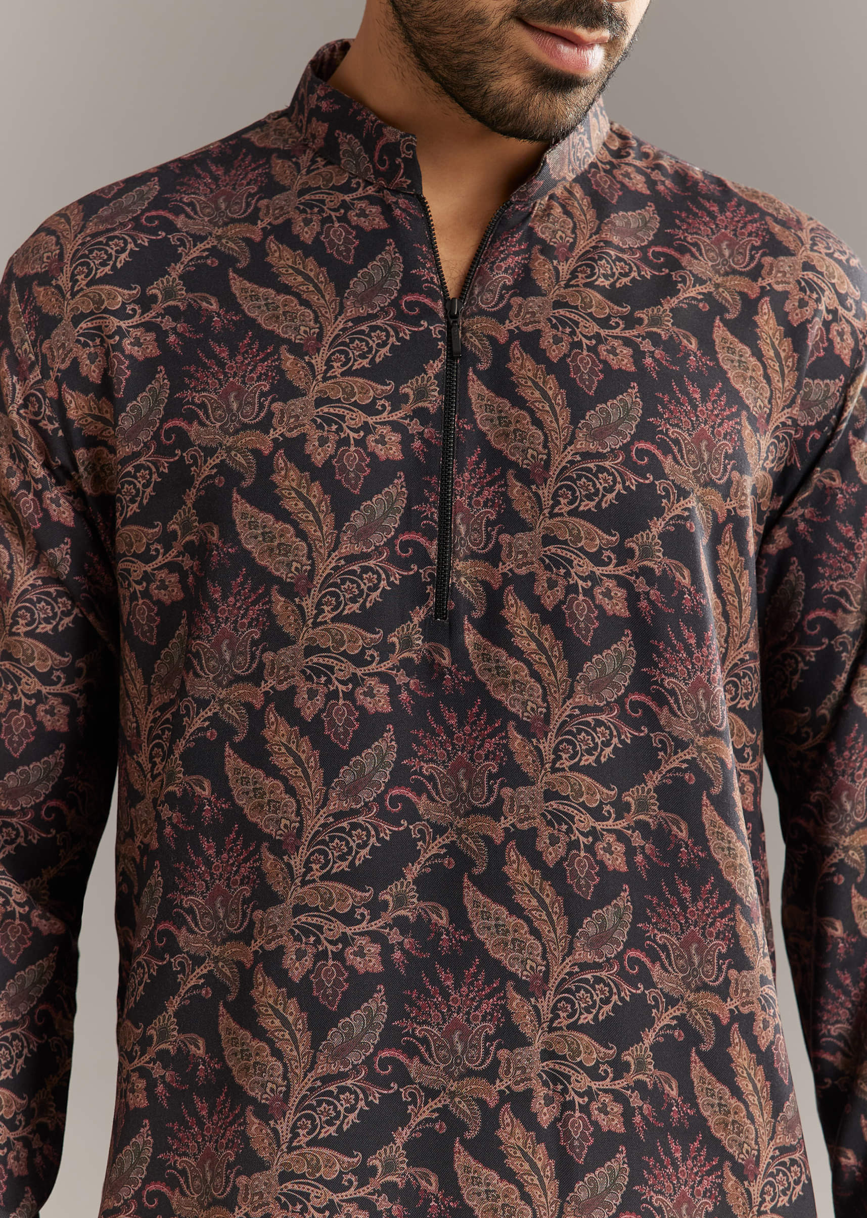 Black Pashmina Silk Kurta Set With Vine Prints - Image 2