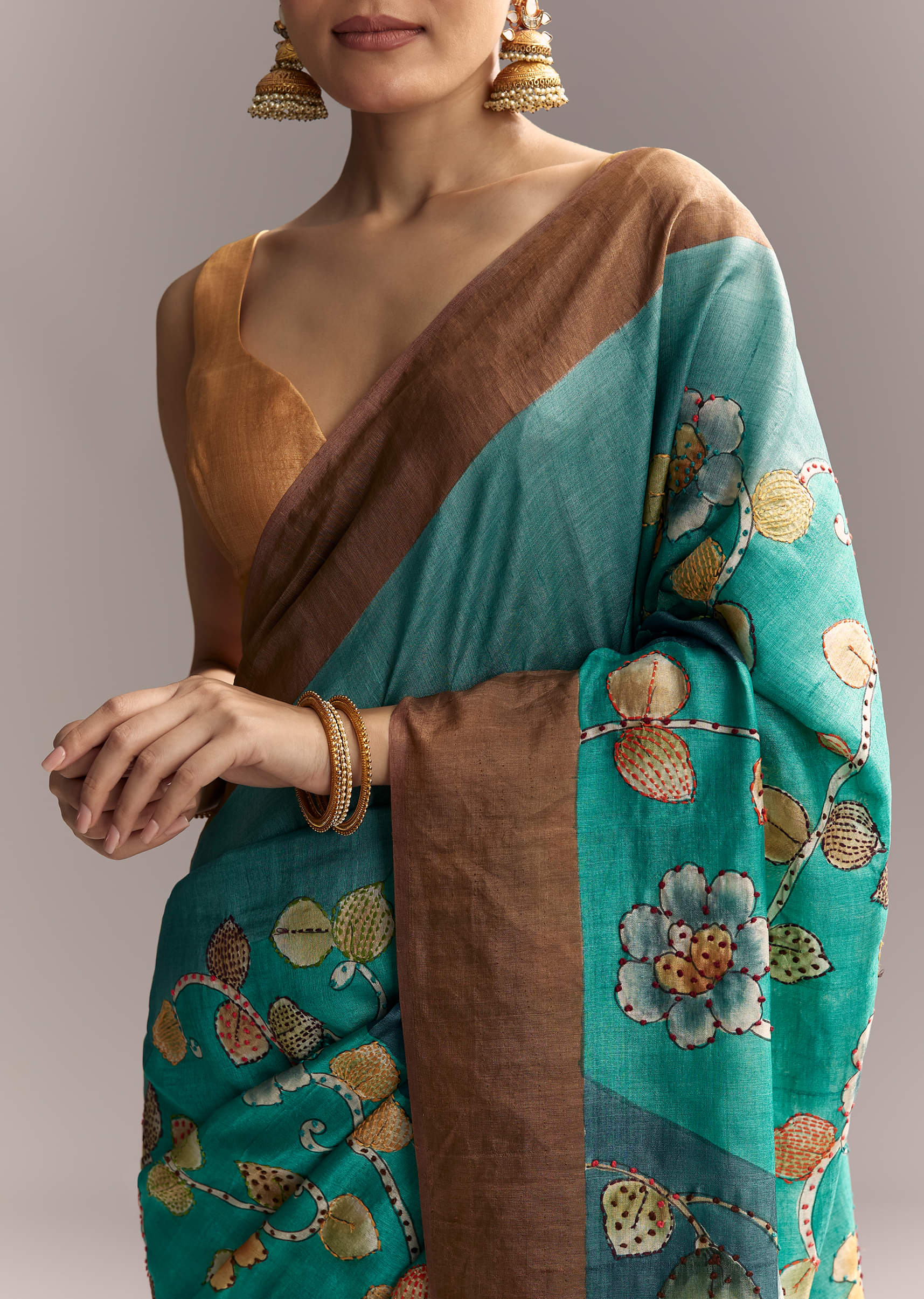 Blue Cotton Silk Hand Painted Saree With Brown Border - Image 2