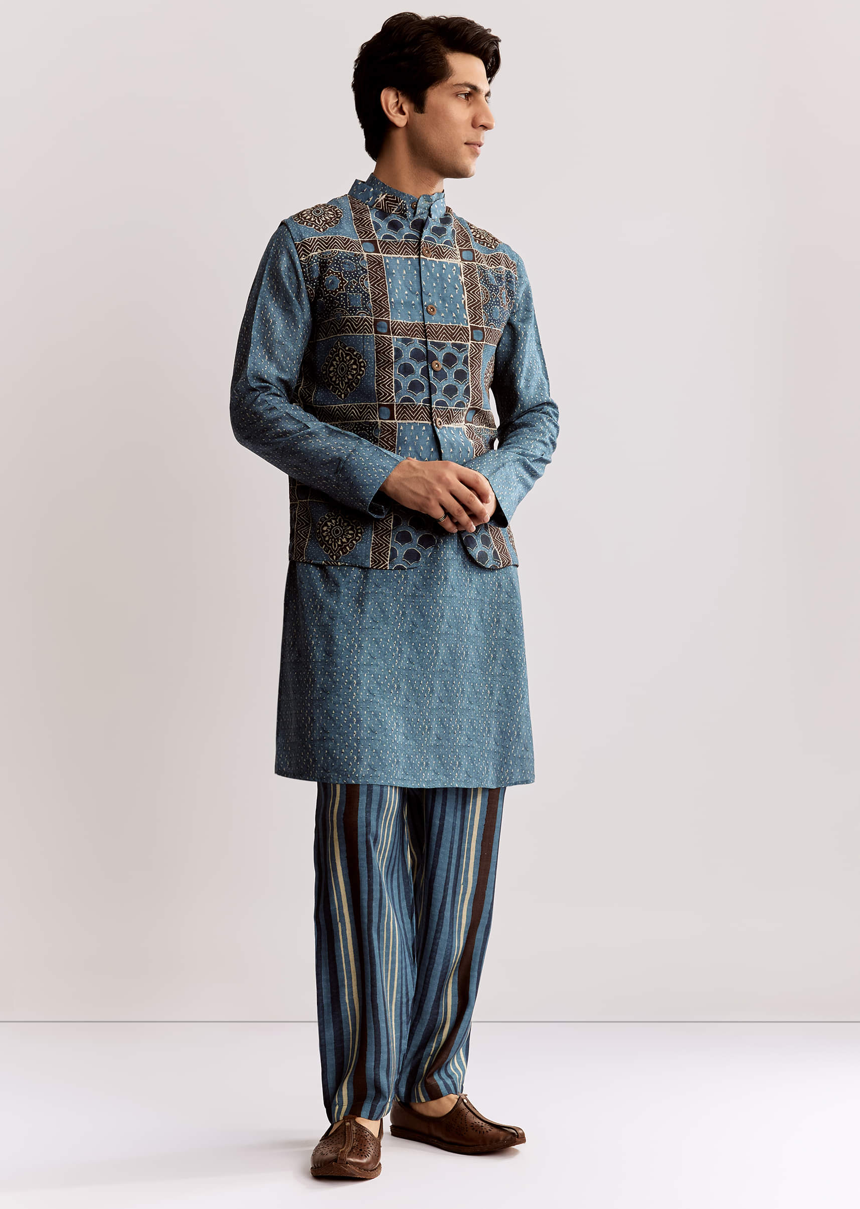 Blue Linen Kurta Jacket Set With Ajrakh Print - Image 4