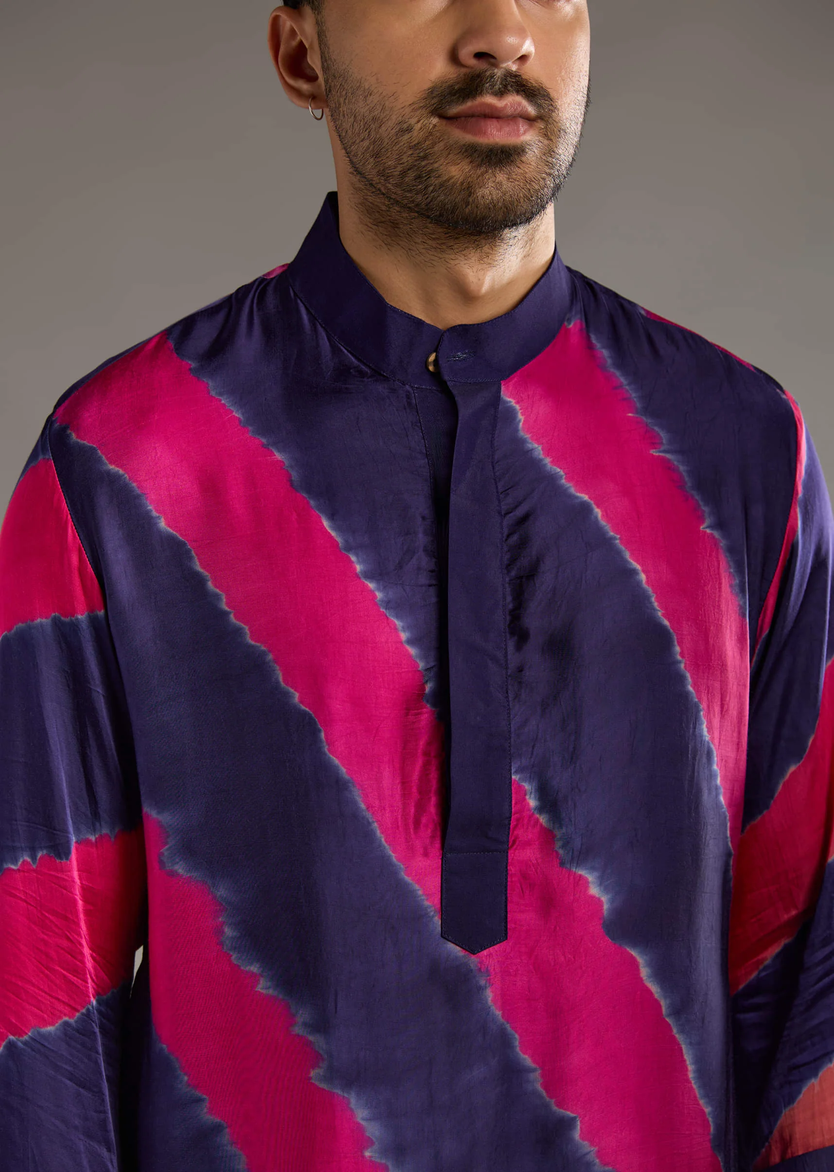 Blue Modal Kurta Set For Men With Hand Dyed Leheriya Print - Image 2