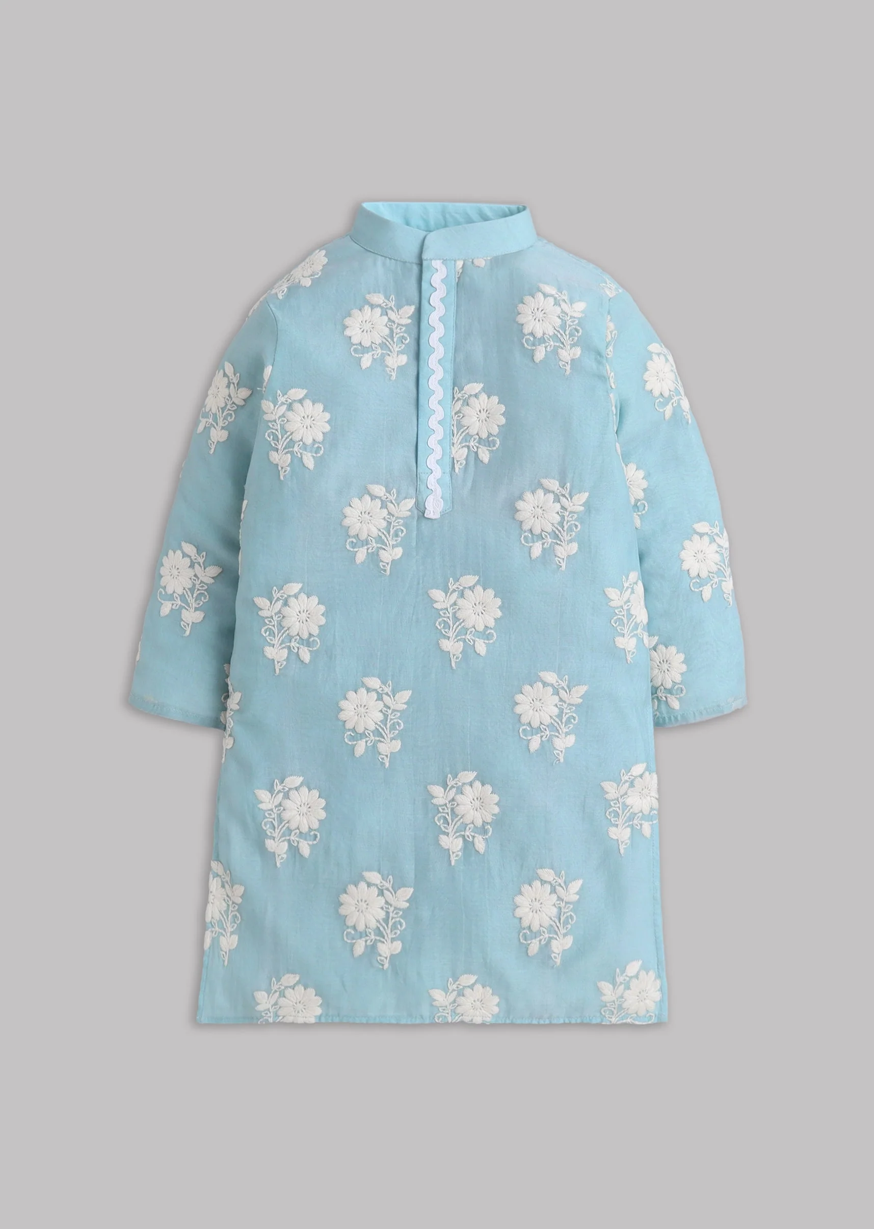 Blue Mul Chanderi Embroidered Kurta Set With Mandarin Collar - Image 2