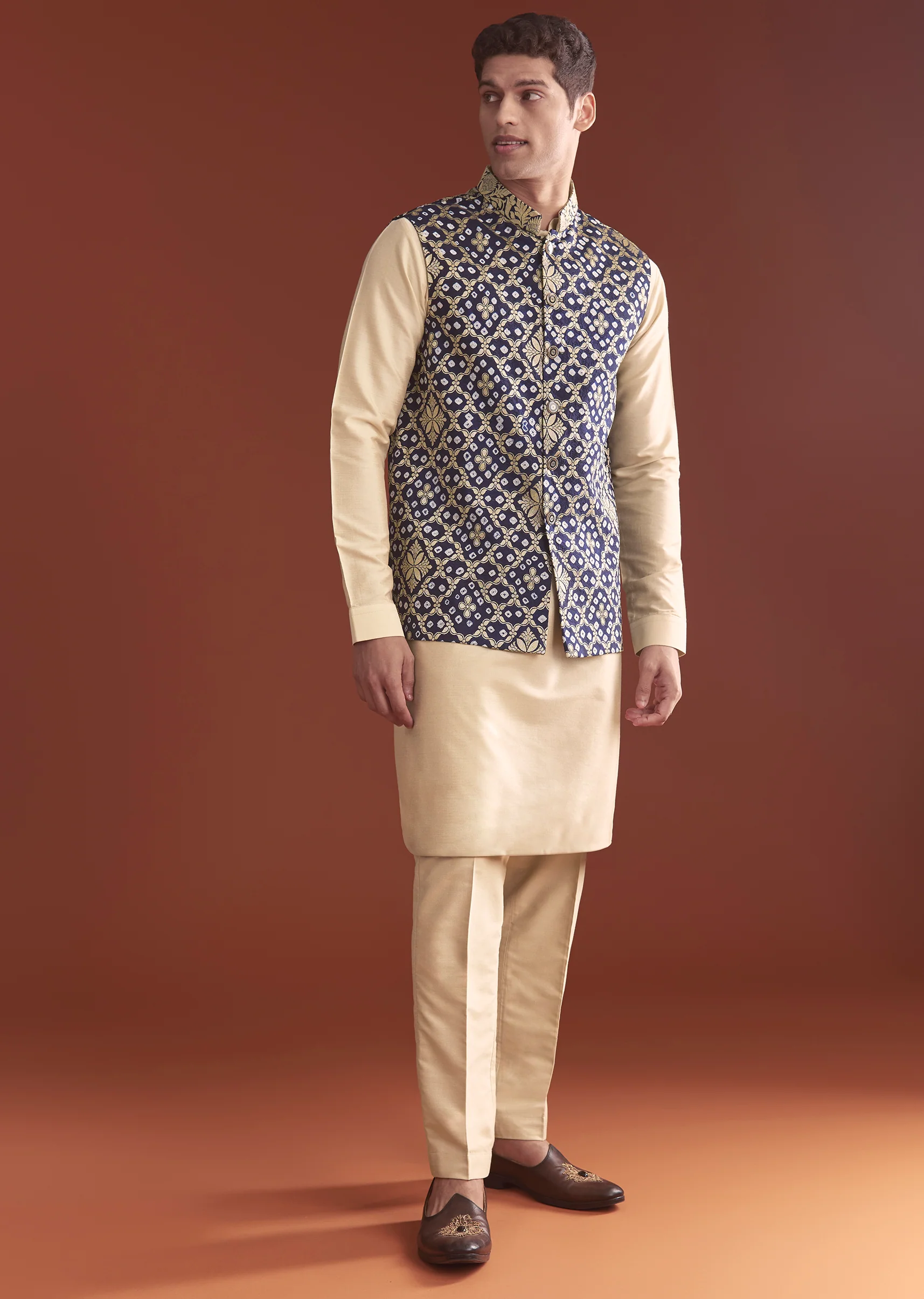Blue Silk Bandhani Kurta Jacket Set For Men With Geometric Motifs - Image 3