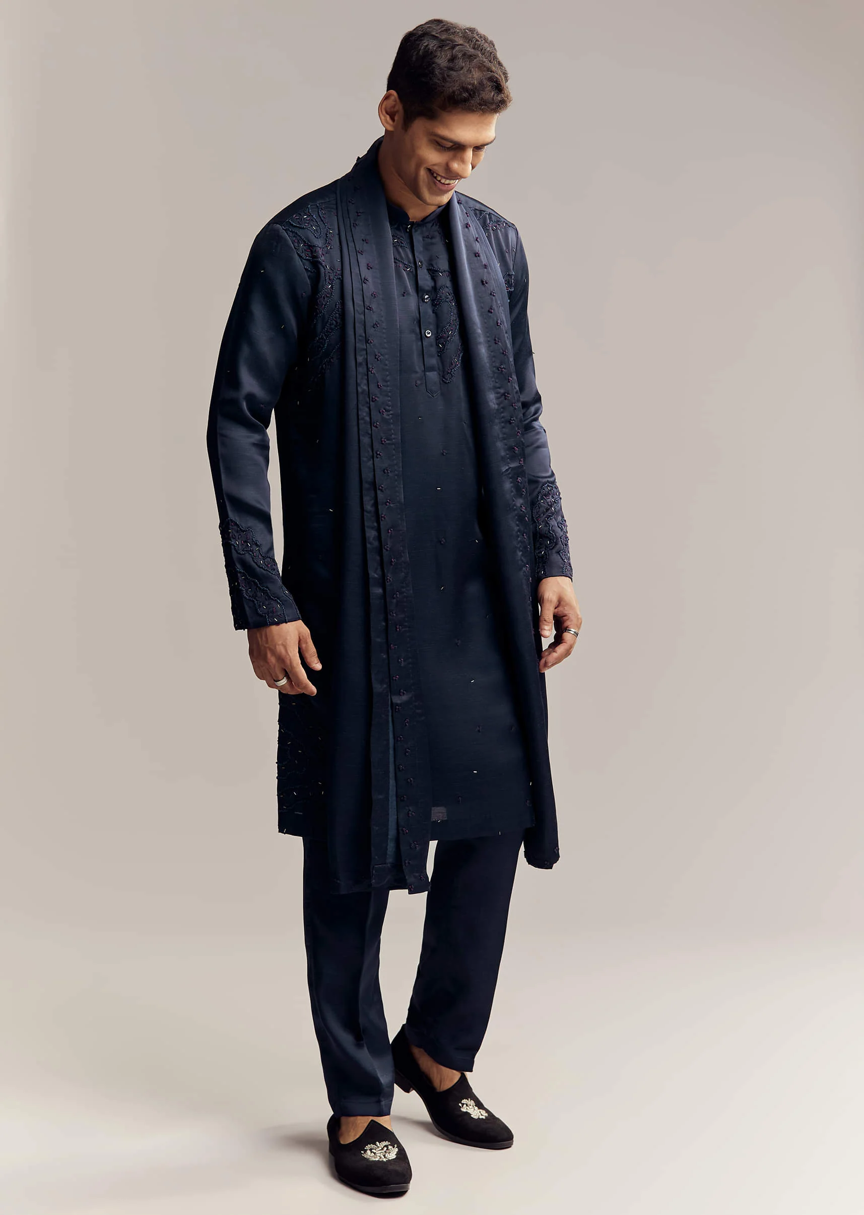 Blue Silk Hand Embroidered Kurta Set For Men - Image 4