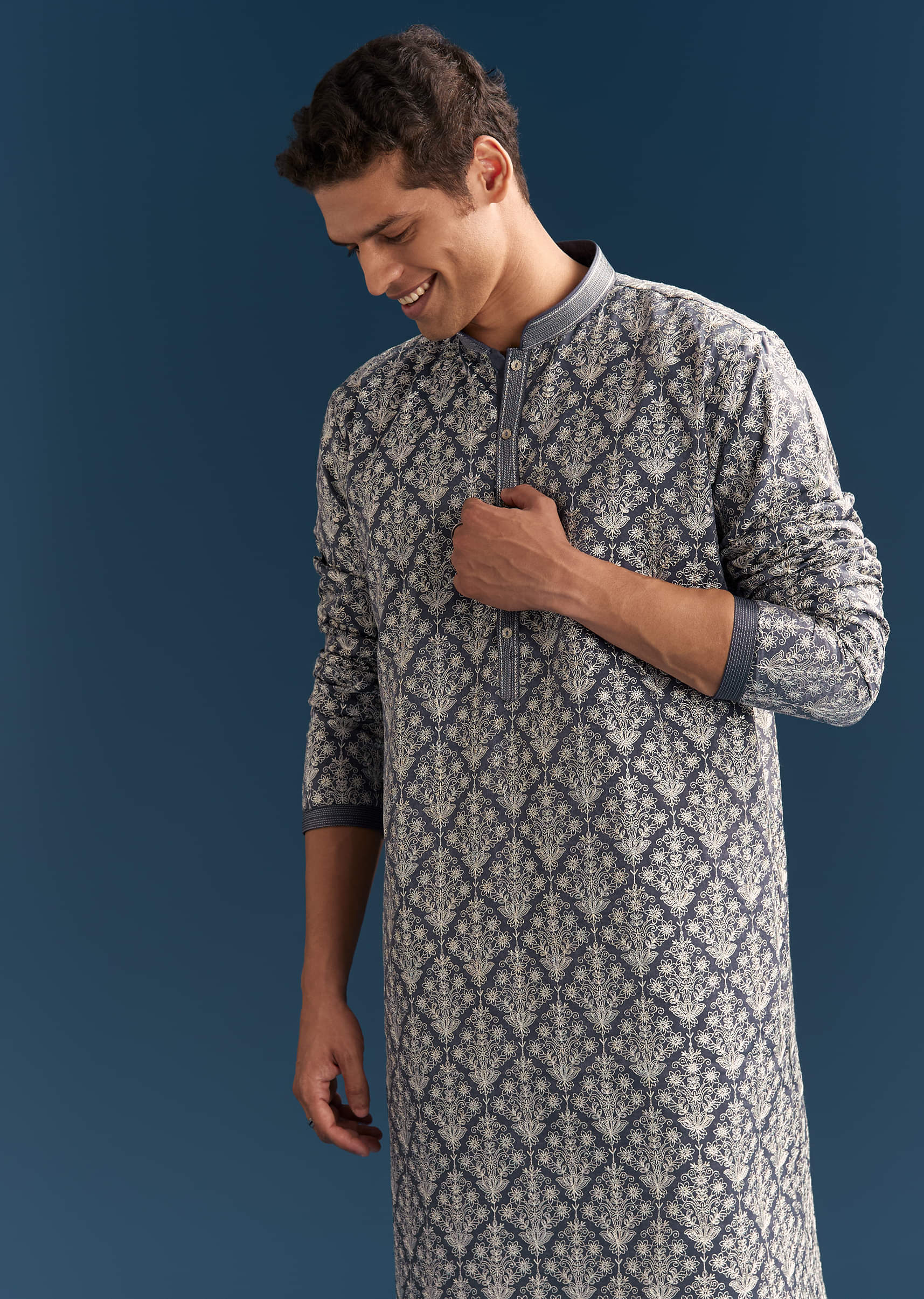 Blue Silk Kurta Set For Men With Thread Embroidery - Image 3