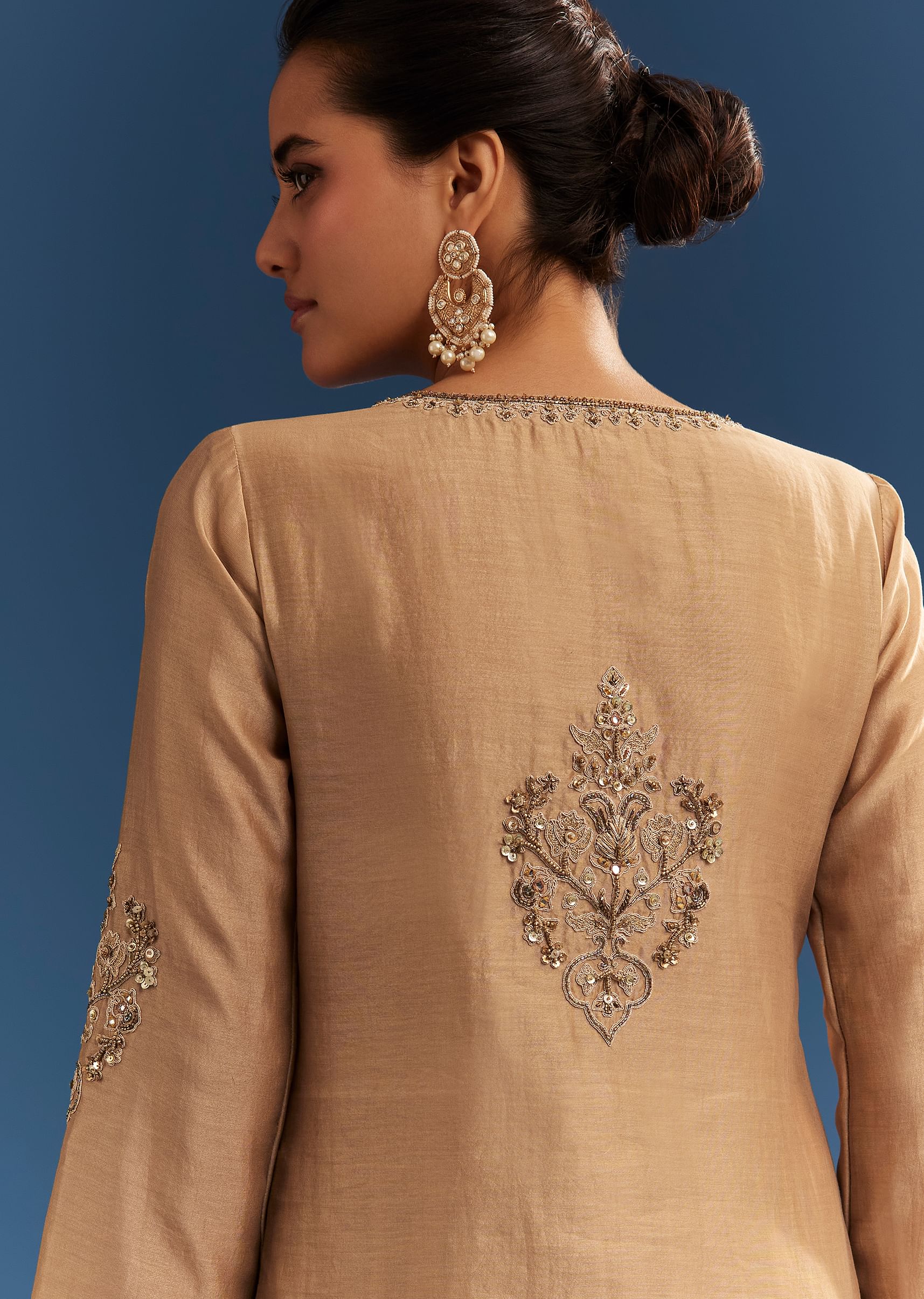 Brown Chanderi Embroidered Kurta Set With Crepe Dhoti And Gotta Detailing - Image 4