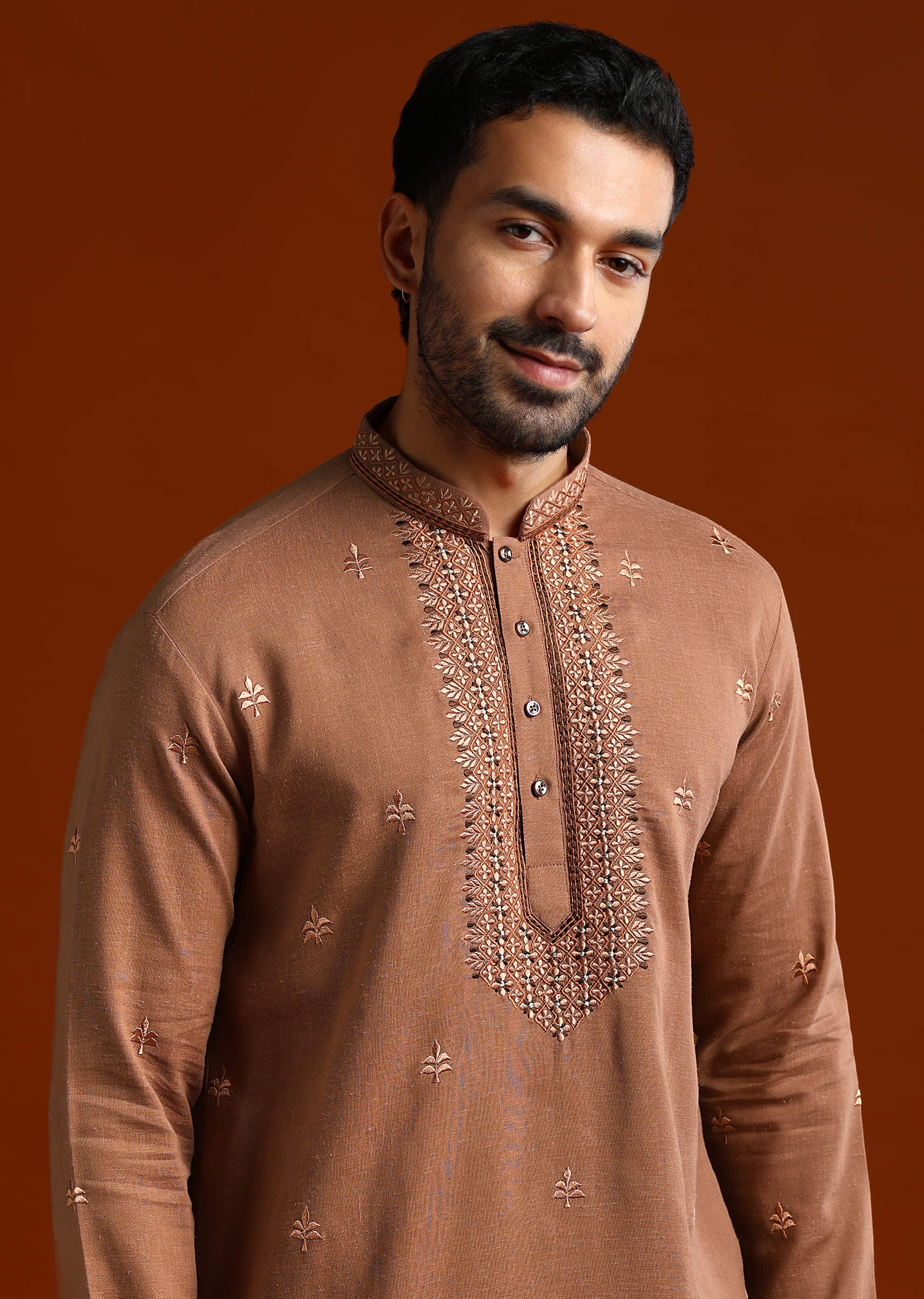 Brown Kurta Set For Men With Thread Work - Image 3