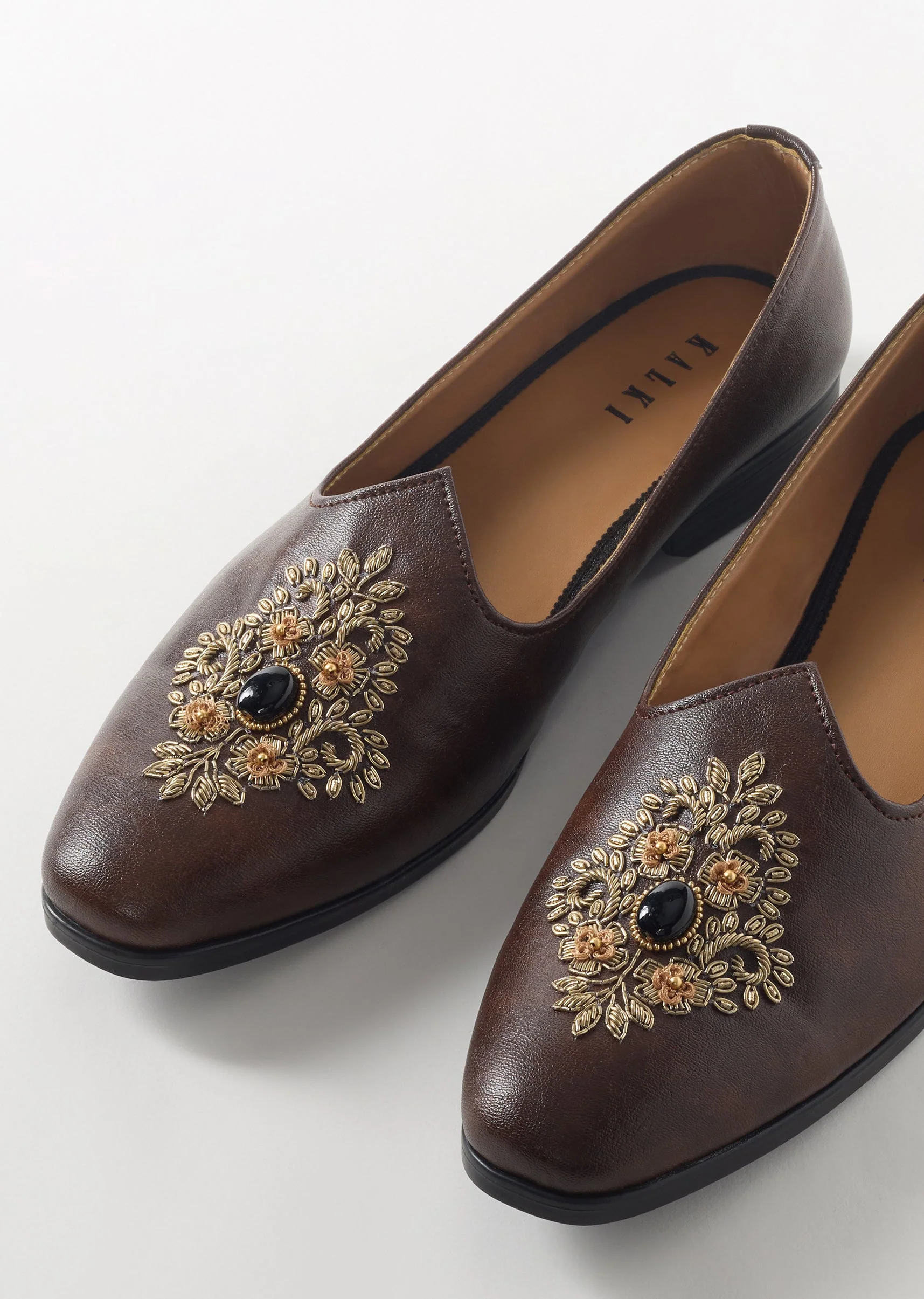 Brown Leather Ethnic Jutti With Floral Embroidery And Decorative Stone For Men - Image 2