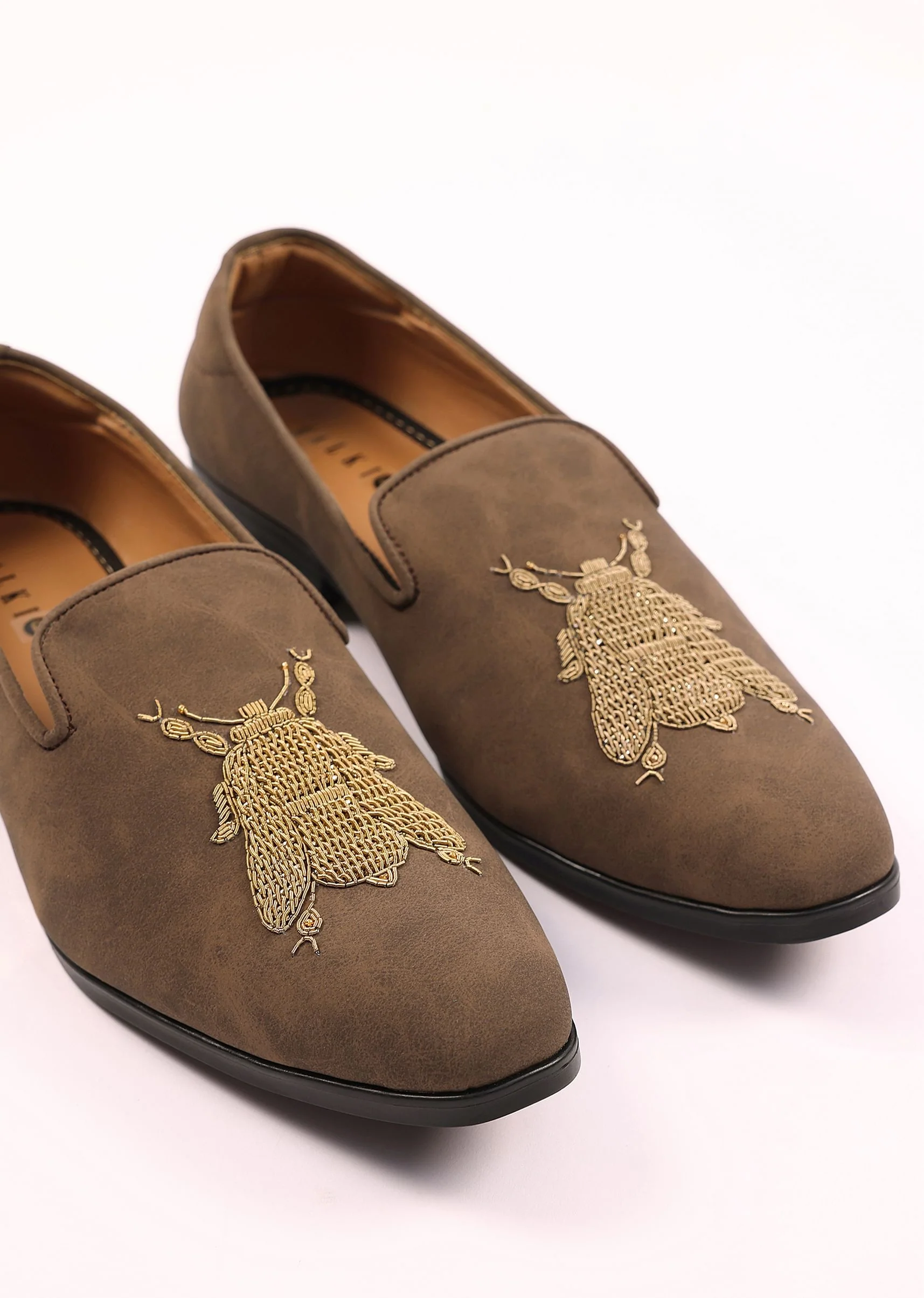 Brown Zardosi Embroidered Jutti - Image 2