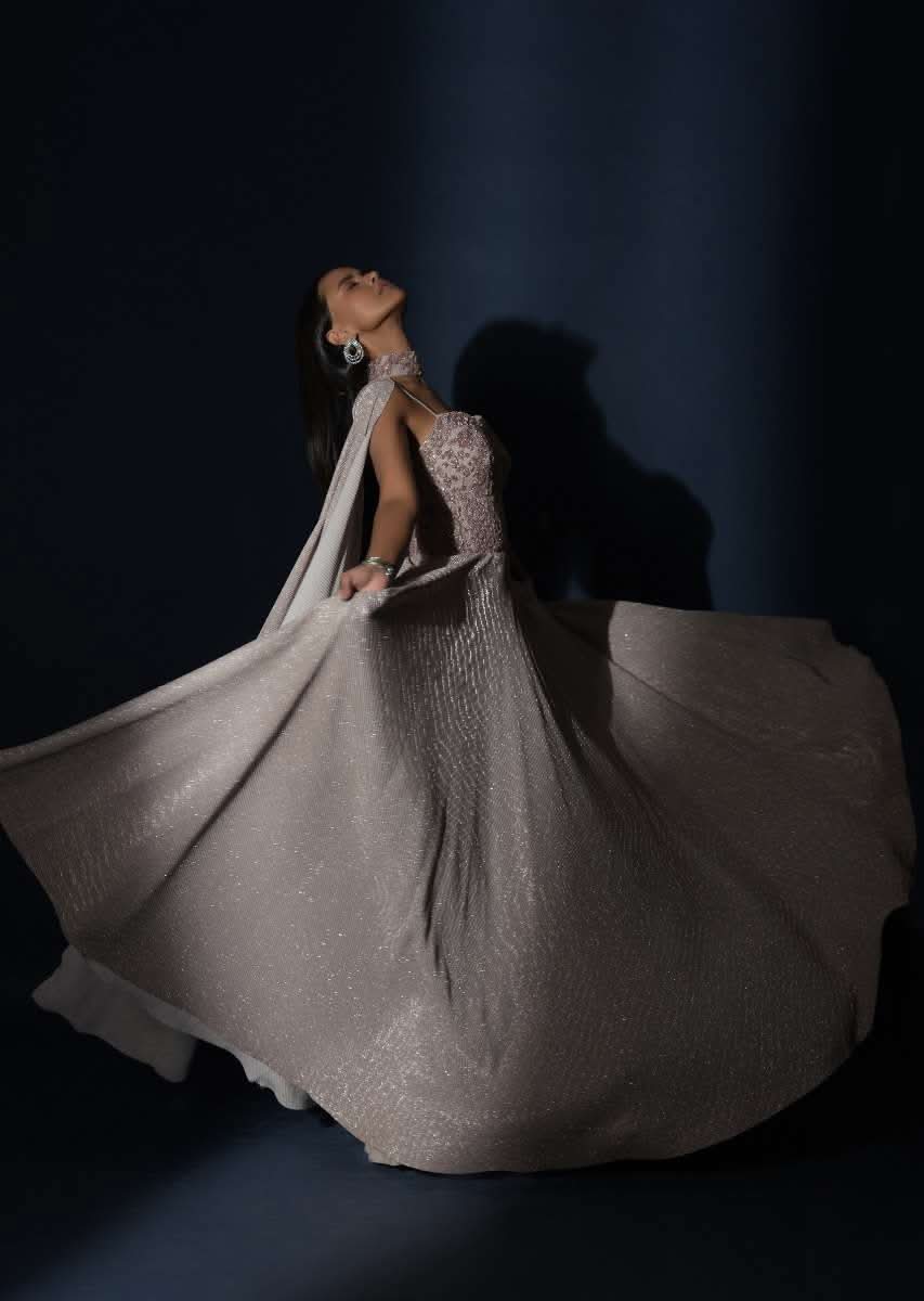 Champagne Gown With Embellished Sweetheart Cut Bodice And Spaghetti Straps Online - Kalki Fashion - Image 10