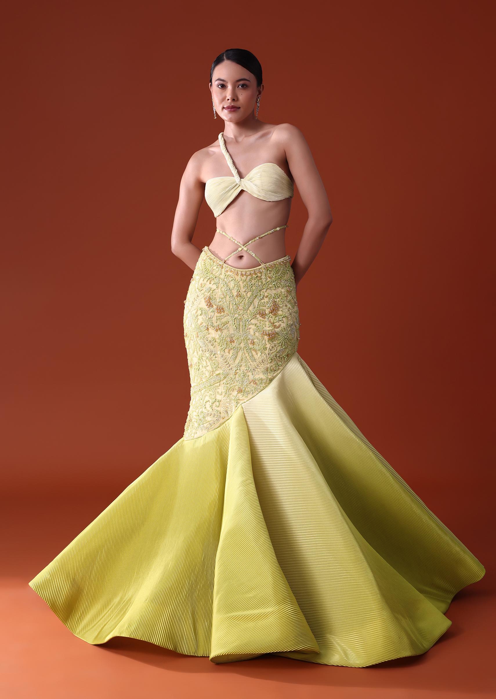 Citrus Green Pre Pleated Fish Cut Skirt And Choker Dupatta Set - Image 4