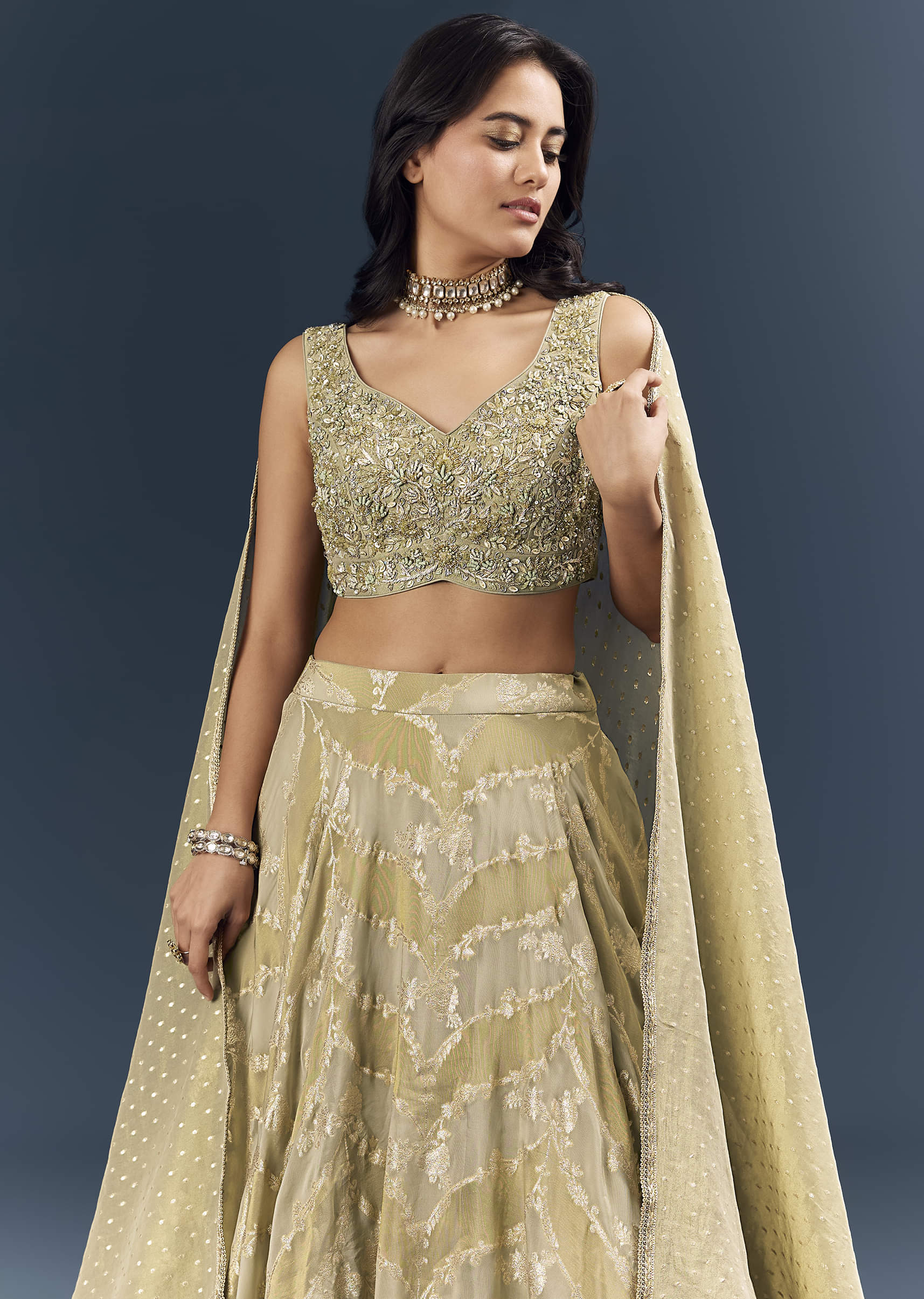 Cream Banarasi Silk Bridesmaid Lehenga With Heavy Hand Embroidery - Image 5
