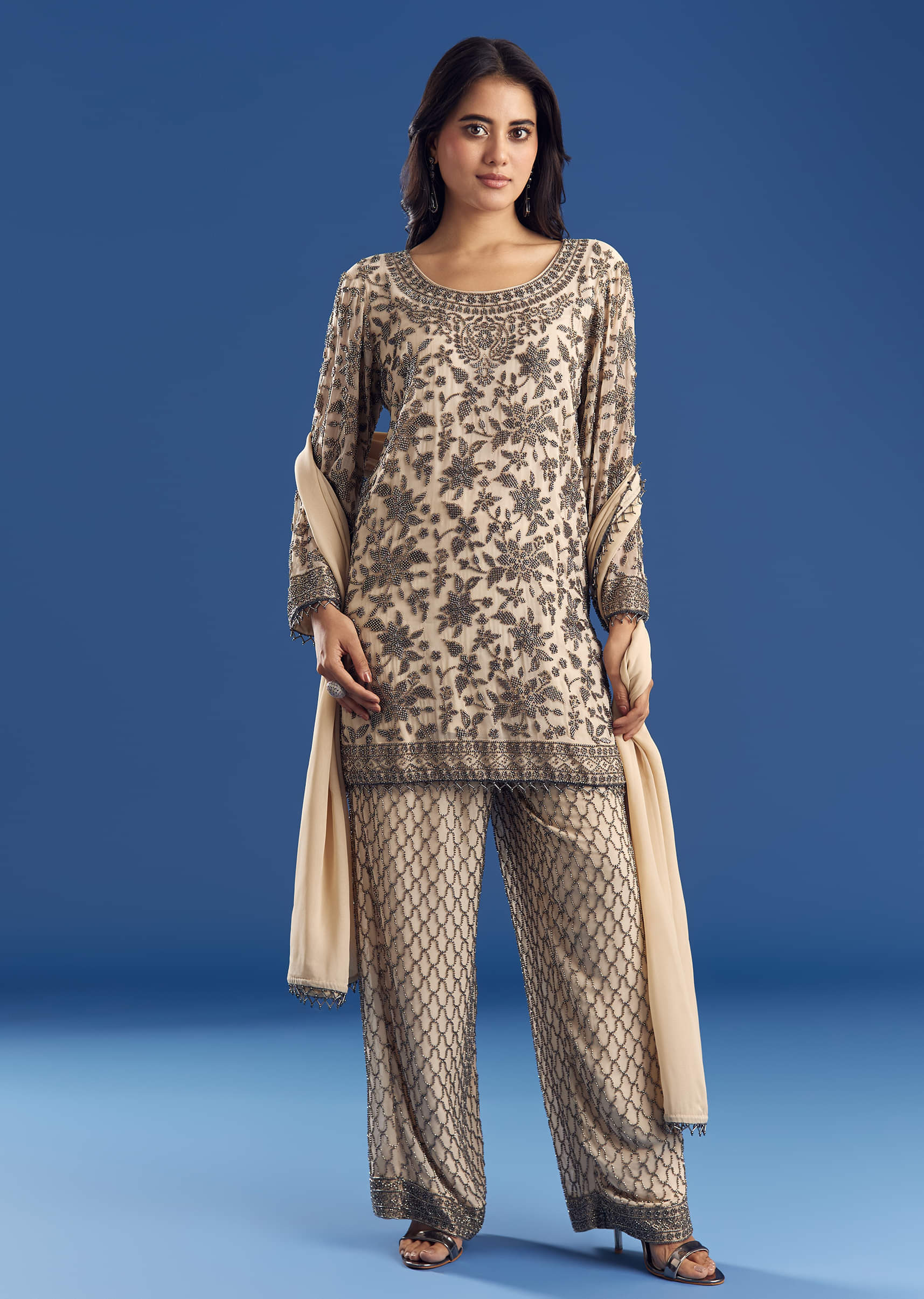 Cream Georgette Fully Beaded Kurta Pant Set With Dupatta - Image 3