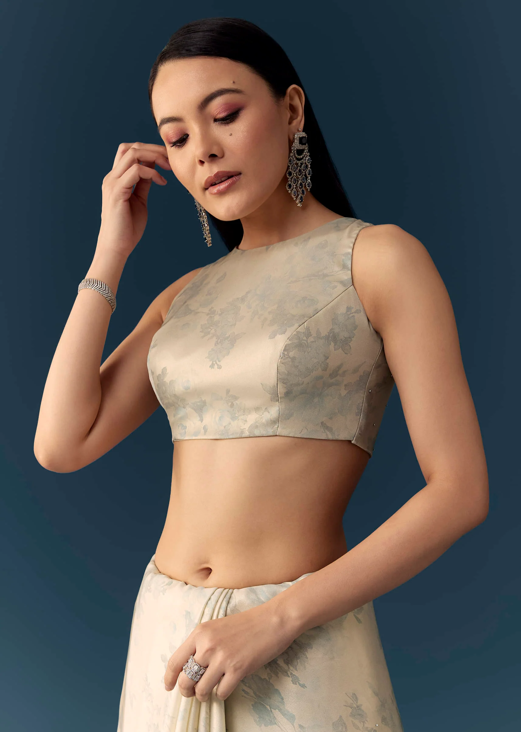 Cream Satin Saree with Floral Print and Unstitched Blouse - Image 7