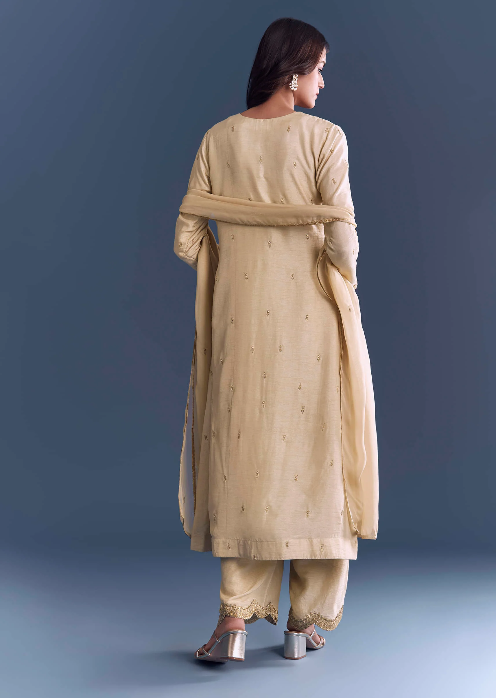 Cream Silk Anarkali Suit With Zari Thread Embroidery - Image 5