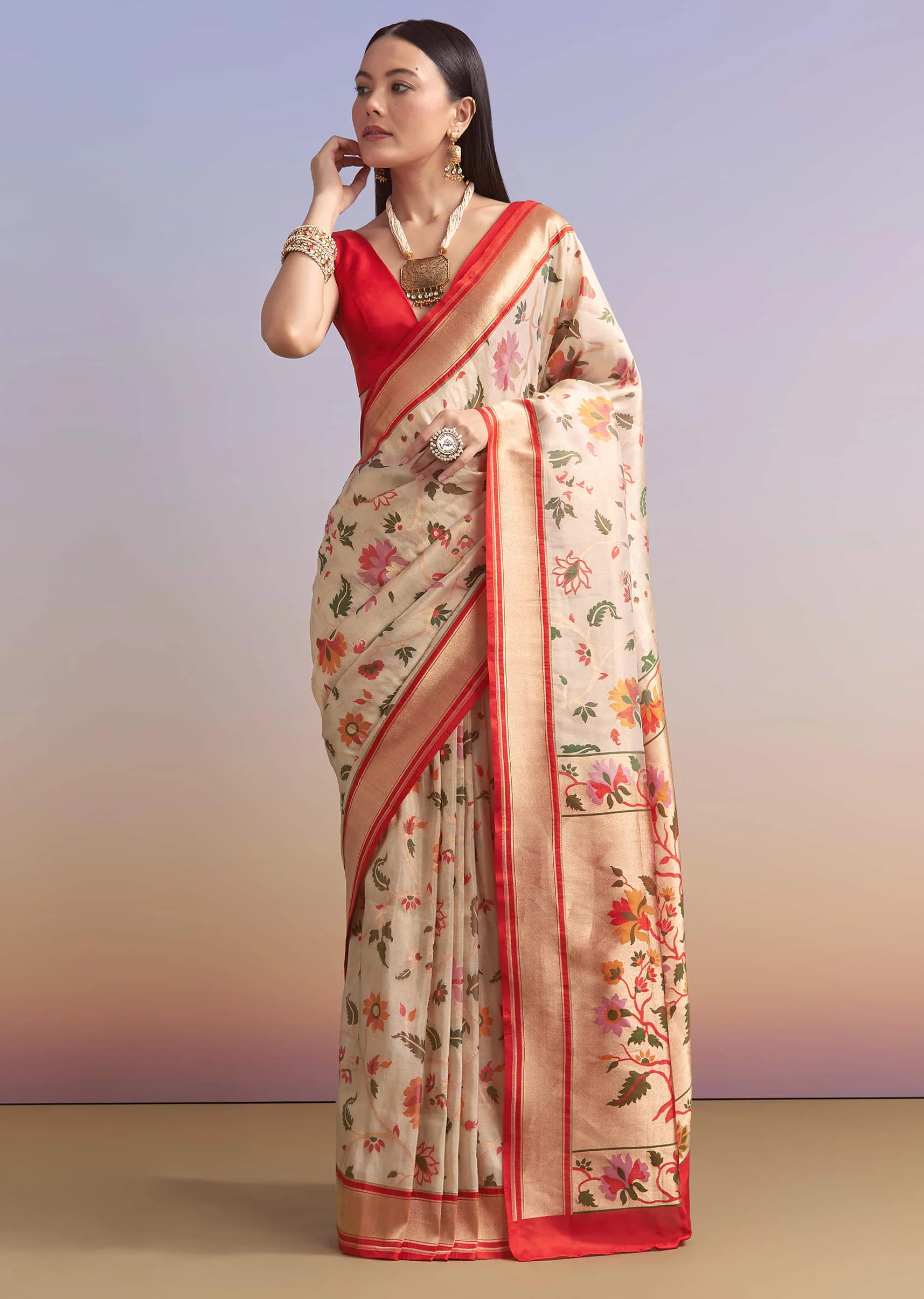 Cream Silk Woven Saree With Multicolour Thread Embroidery - Image 3