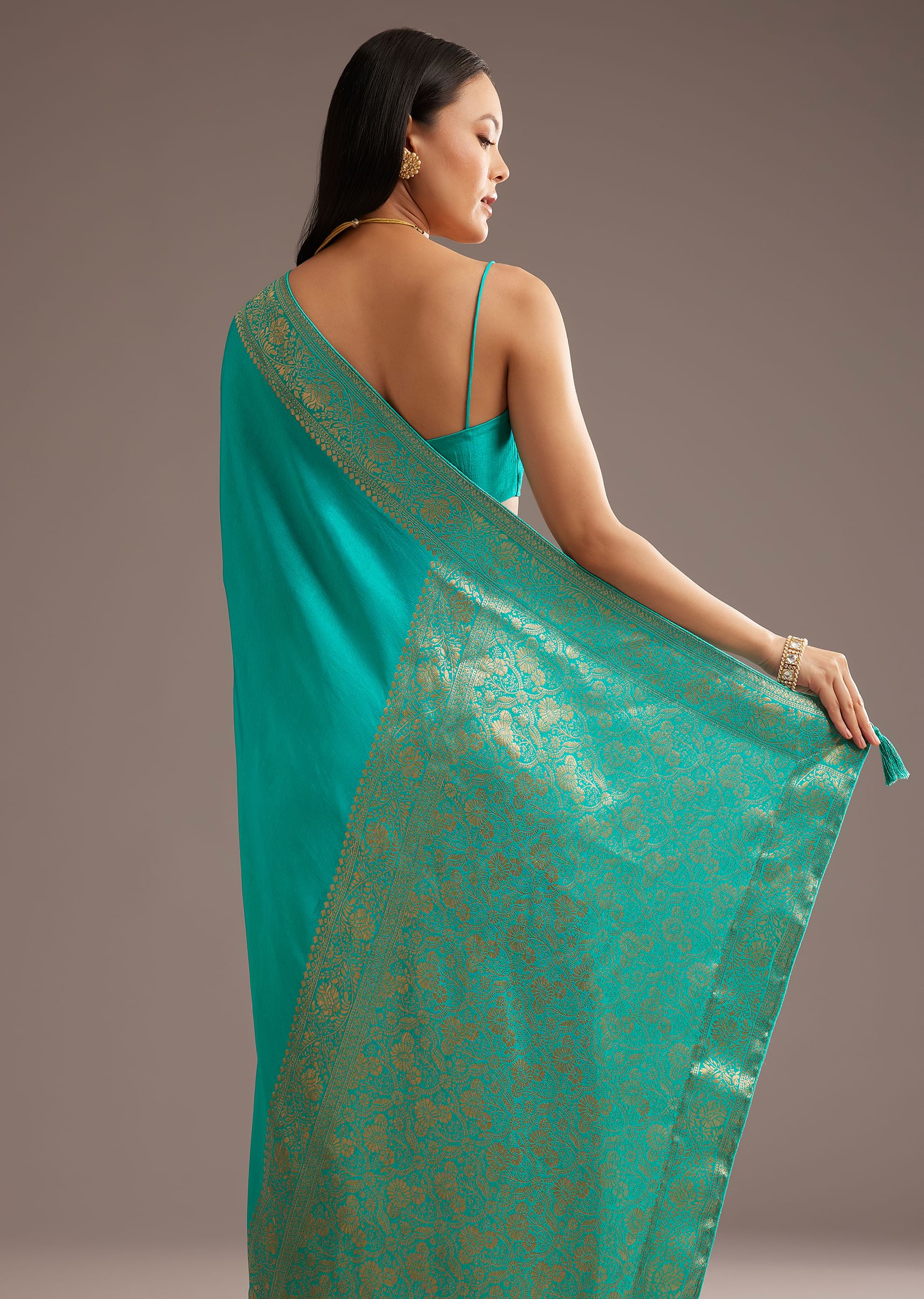 Cyan Dola Silk Saree With Zari Woven Border And Pallu - Image 6