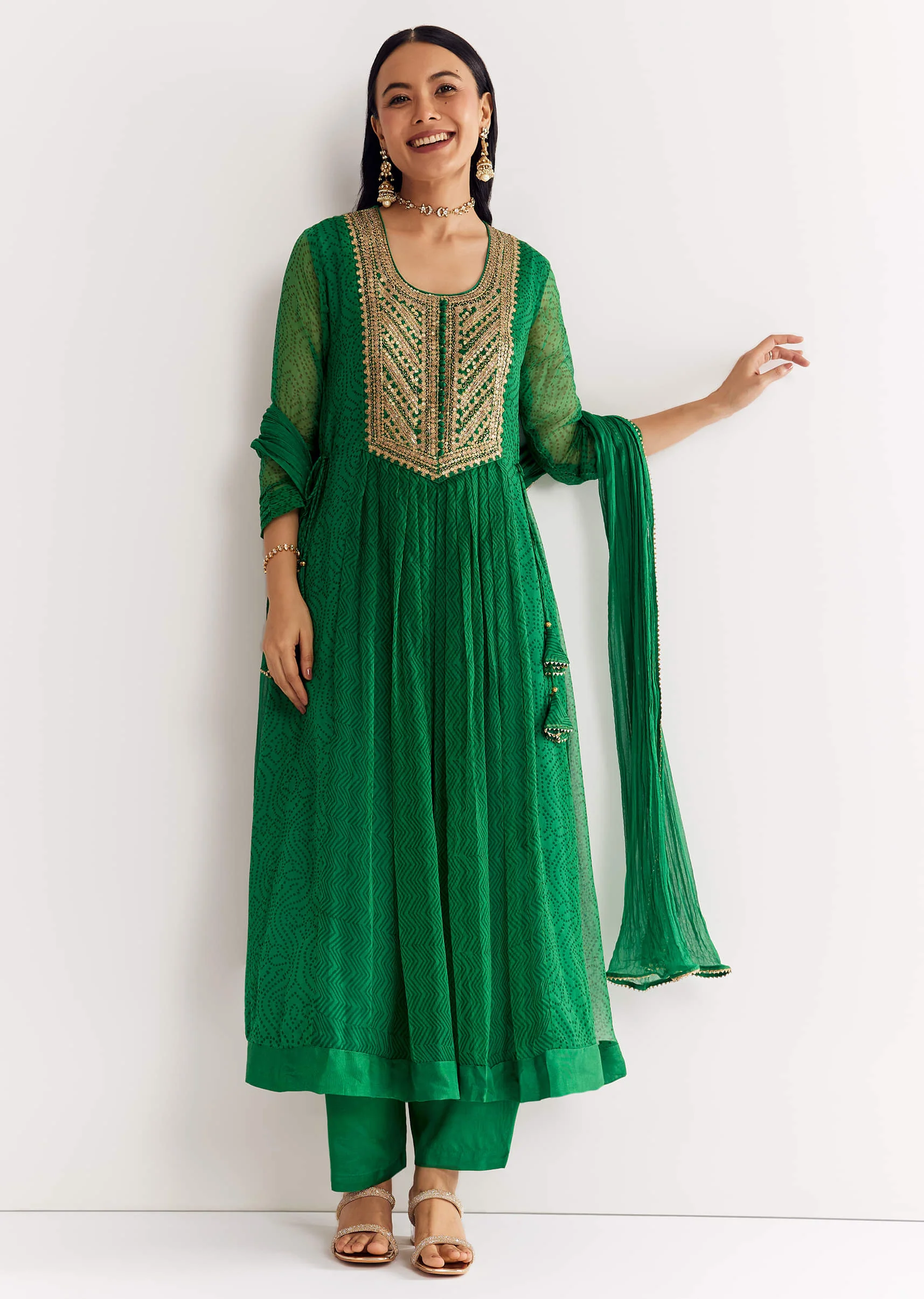 Dark Green Printed Chiffon Sequin Kurta Set With Dupatta - Image 2