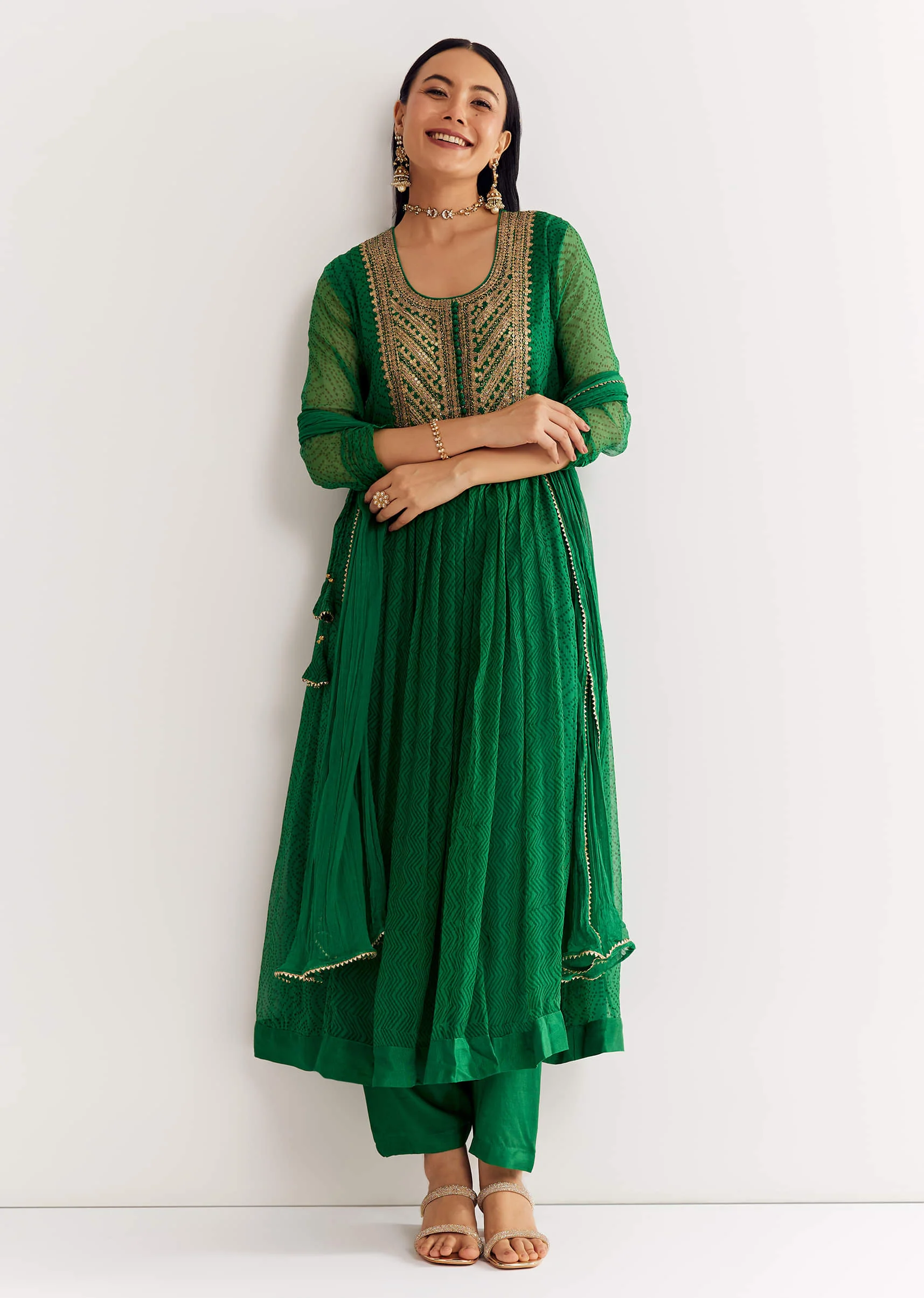 Dark Green Printed Chiffon Sequin Kurta Set With Dupatta - Image 4