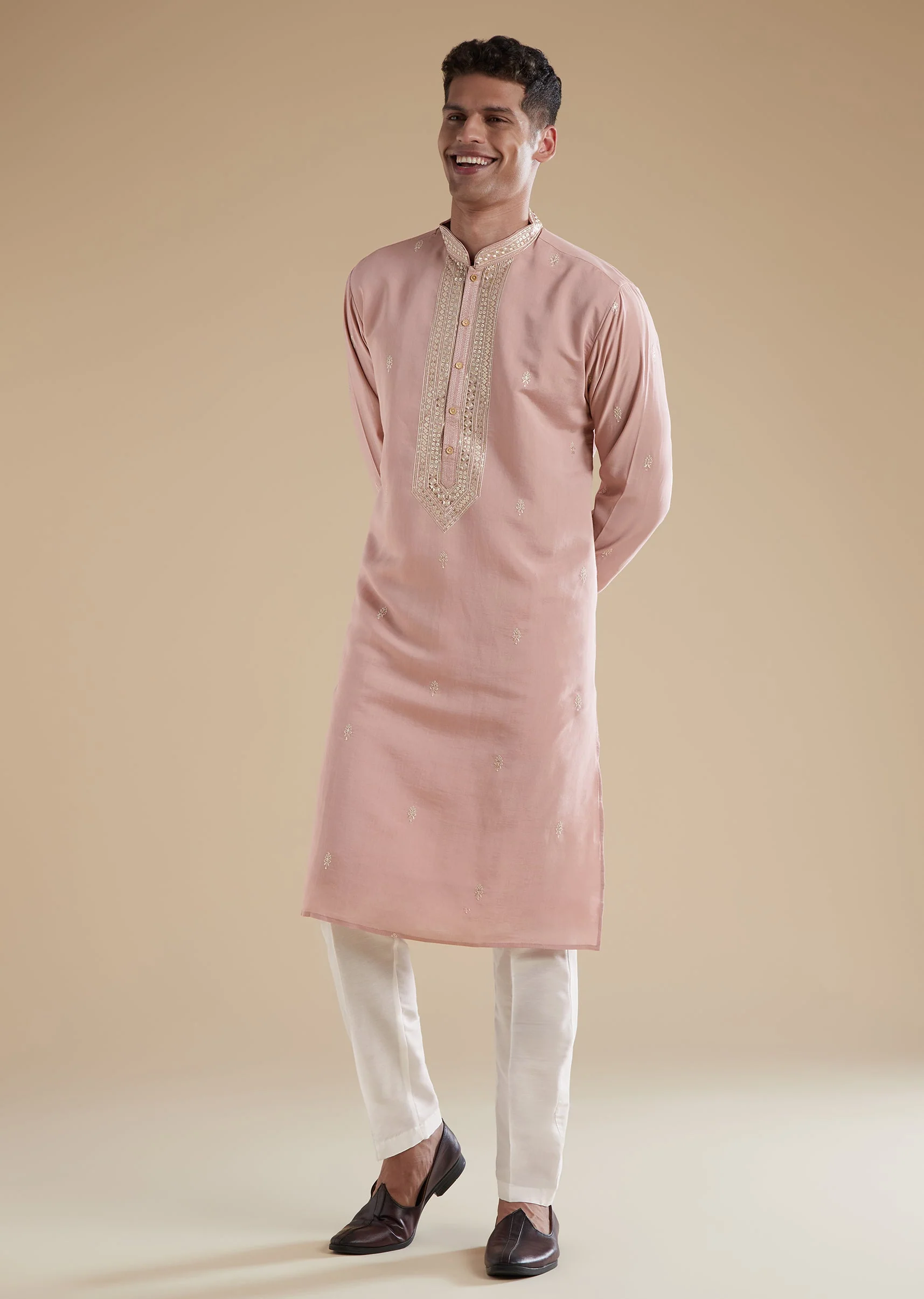 Dusty Pink Kurta Set In Silk Blend - Image 4