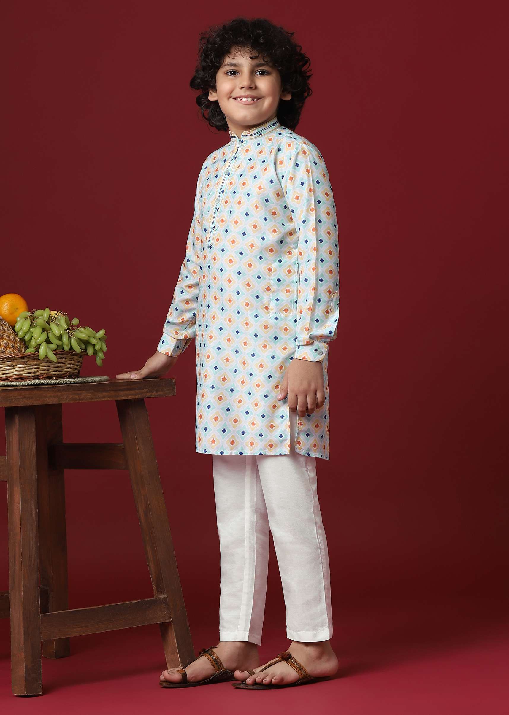 Elegant White Silk Kurta Set For Boys - Image 2