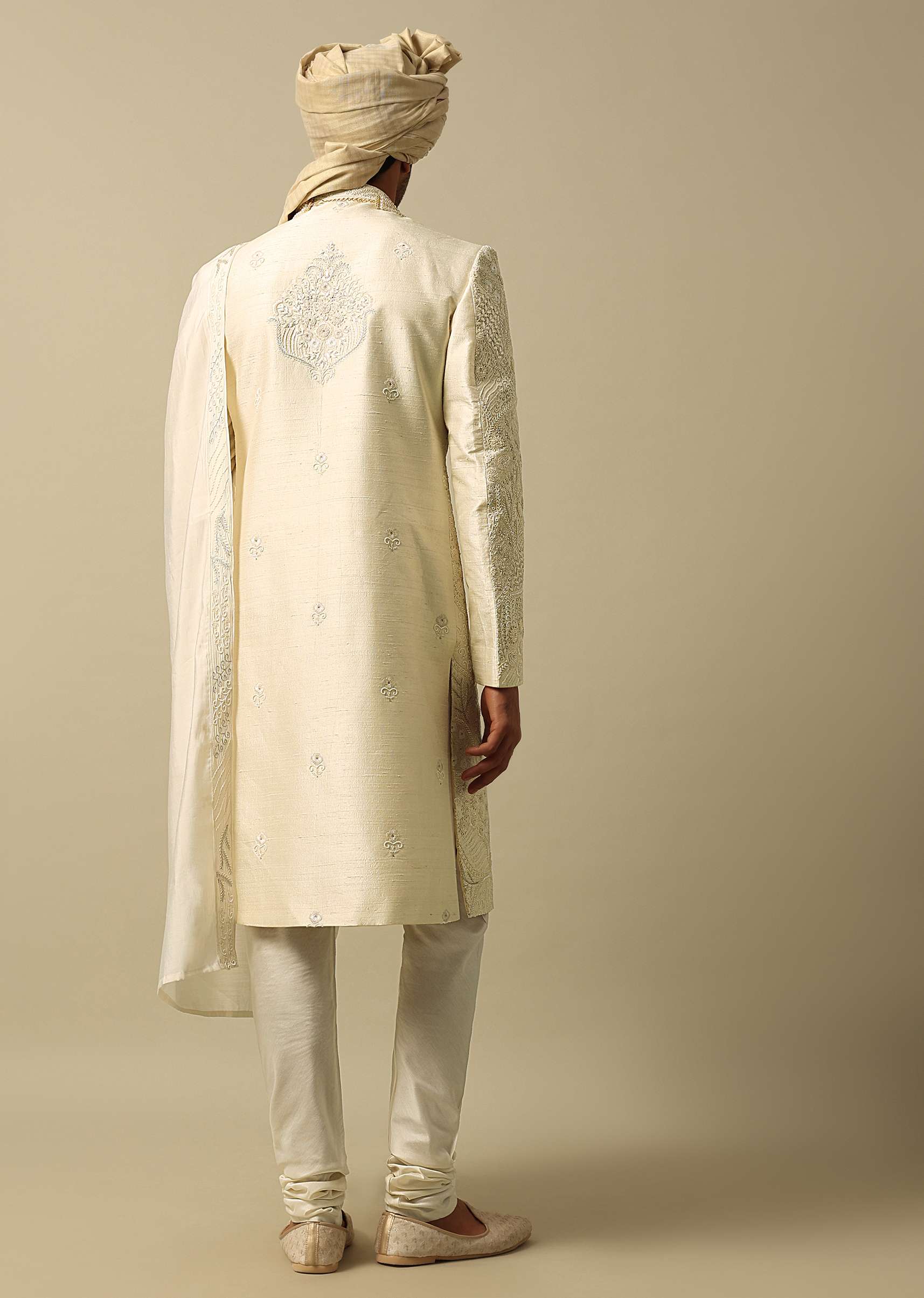 Exquisite White Raw Silk Sherwani Set - Image 5