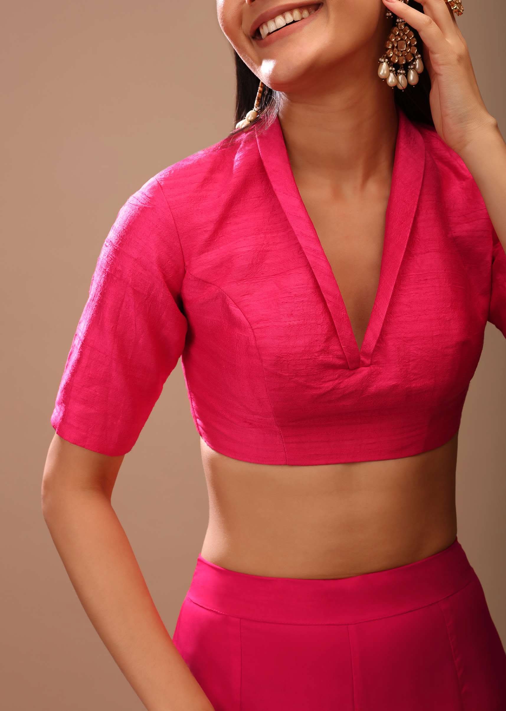 Fuchsia Pink Blouse In Raw Silk With Plunging Collar Neckline And Half Sleeves - Image 4