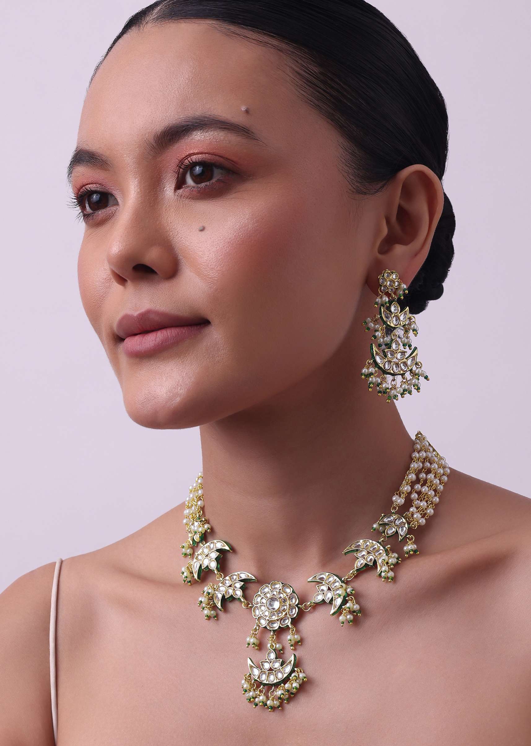 Gold Finish Green Kundan Necklace Set With Beads And Pearls - Image 2