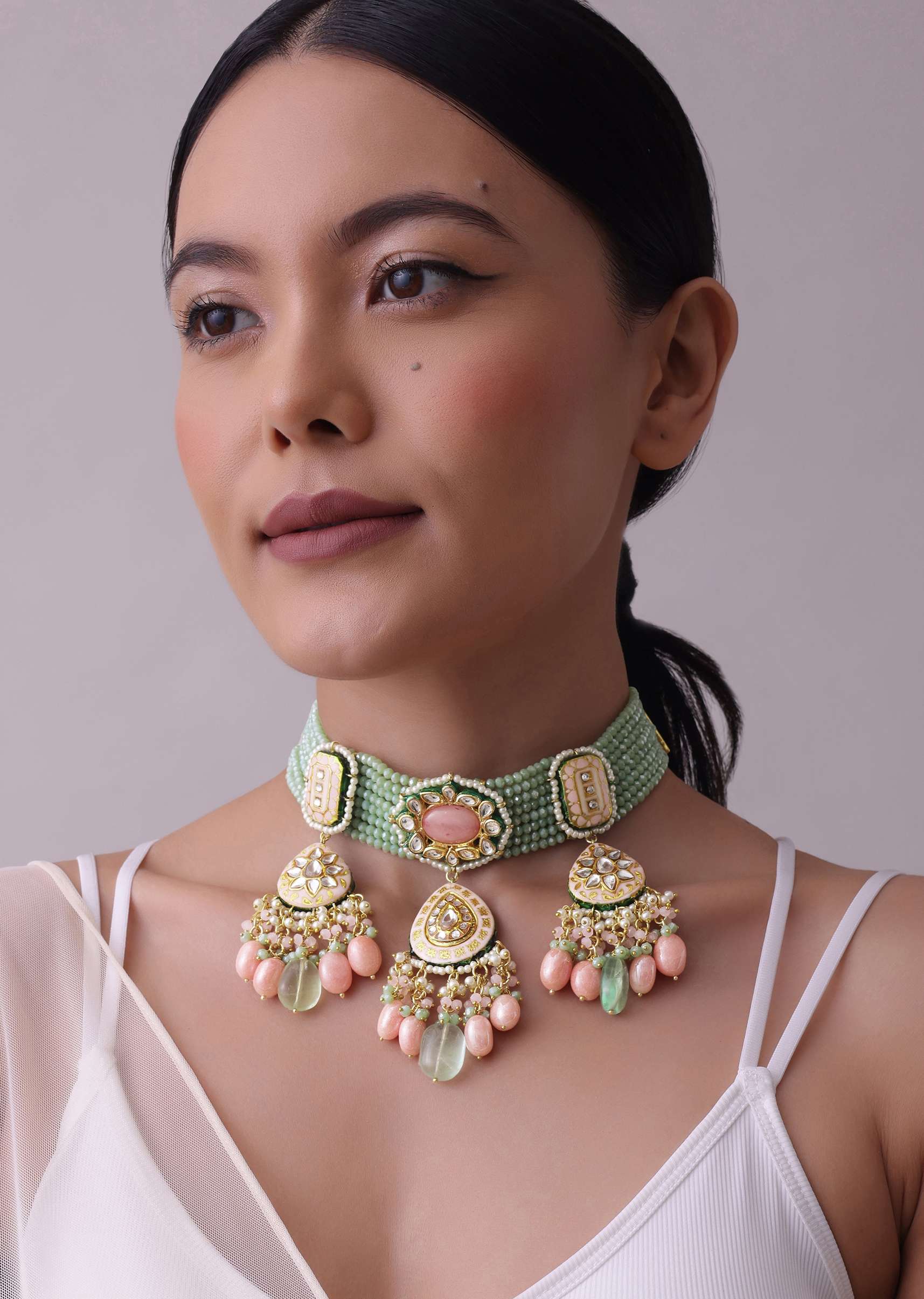 Gold-Finish Green-Stone Kundan Choker Necklace Set With Colourful Meenakari Work In Mix Metal - Image 3