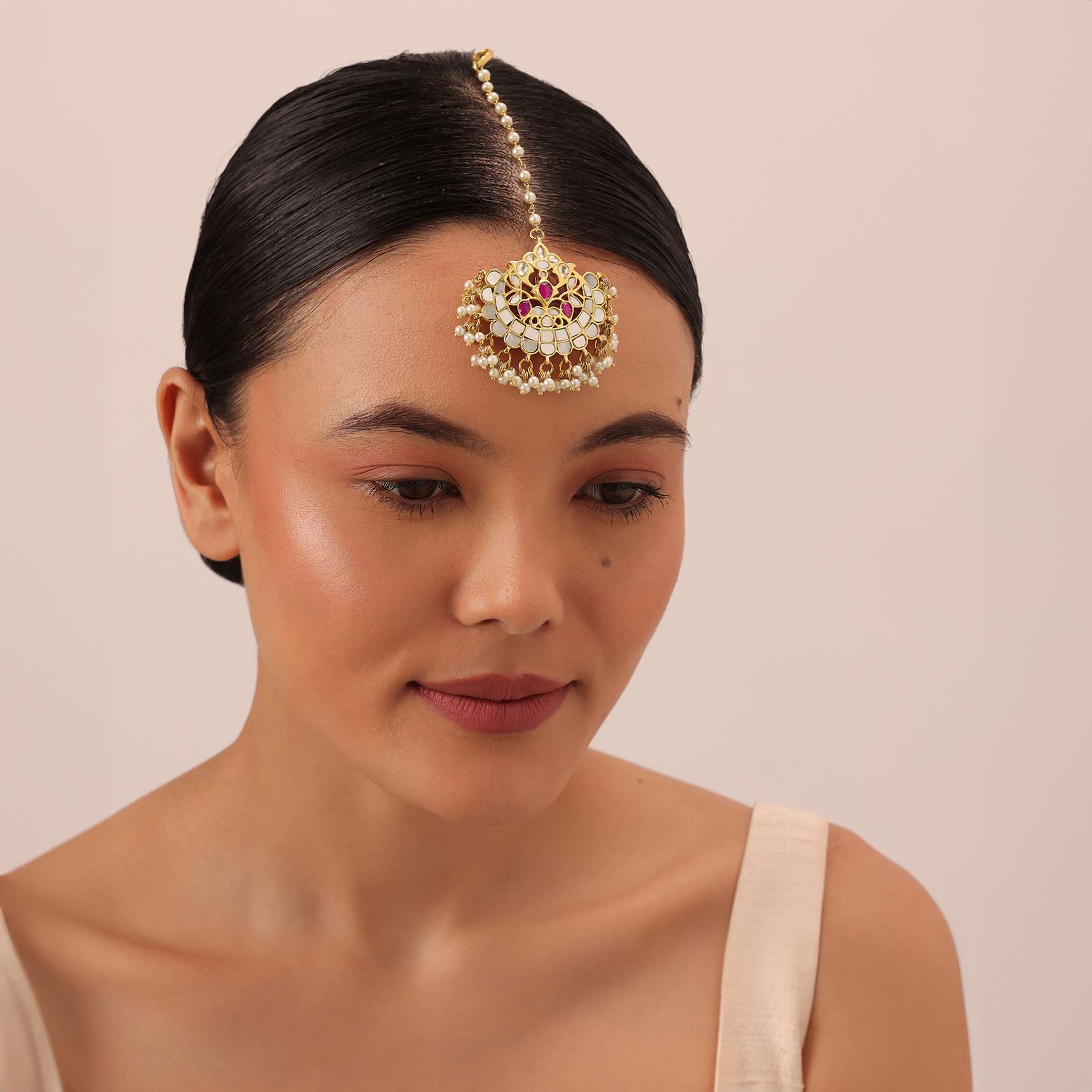 Gold Finish Jadau Kundan Multicolor Maangteeka With Synthetic Stones And Beads