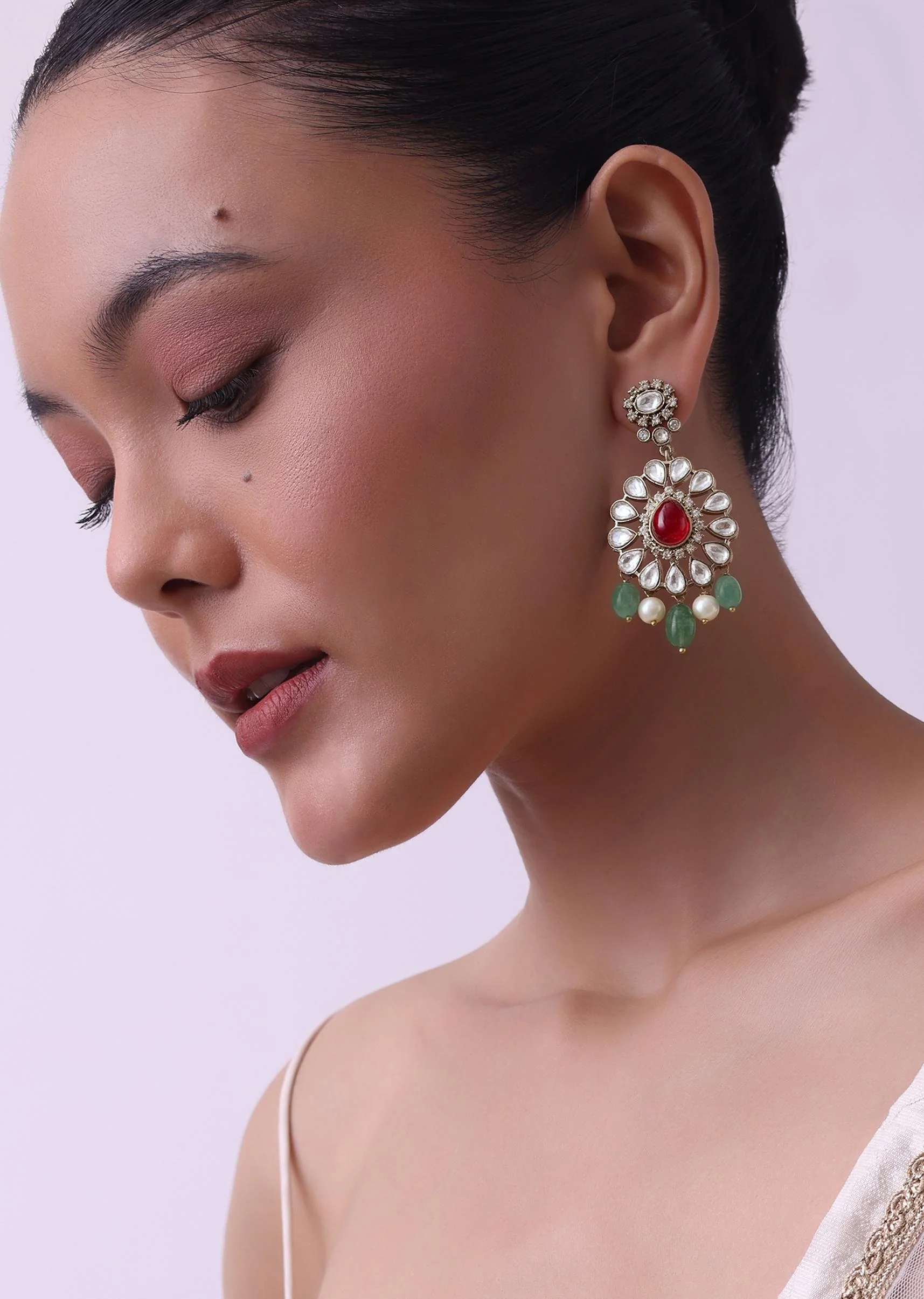 Gold Finish Kundan Choker Set With Synthetic Ruby And Emerald Stones - Image 6