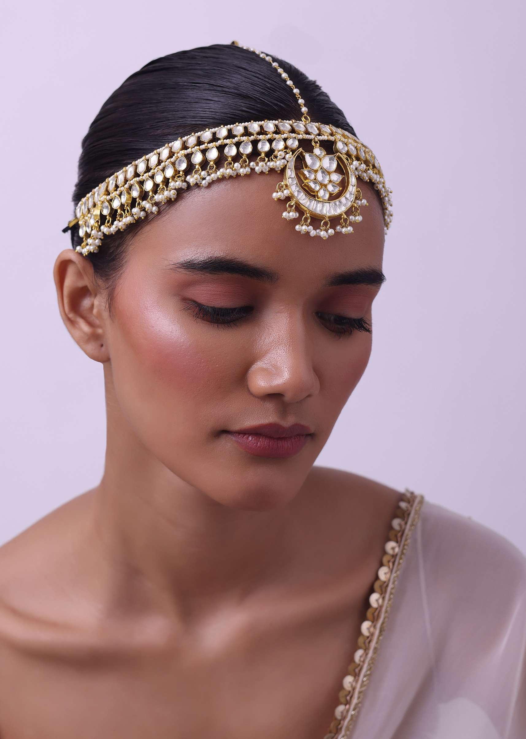 Gold Finish Kundan Mathapatti Adorned With Pearls