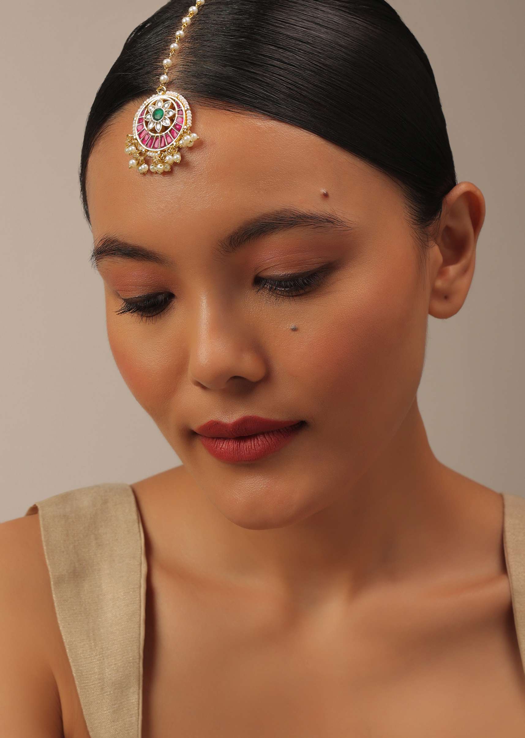 Gold Finish Kundan Multicolor Floral Maangtika With Synthetic Beads And Stones