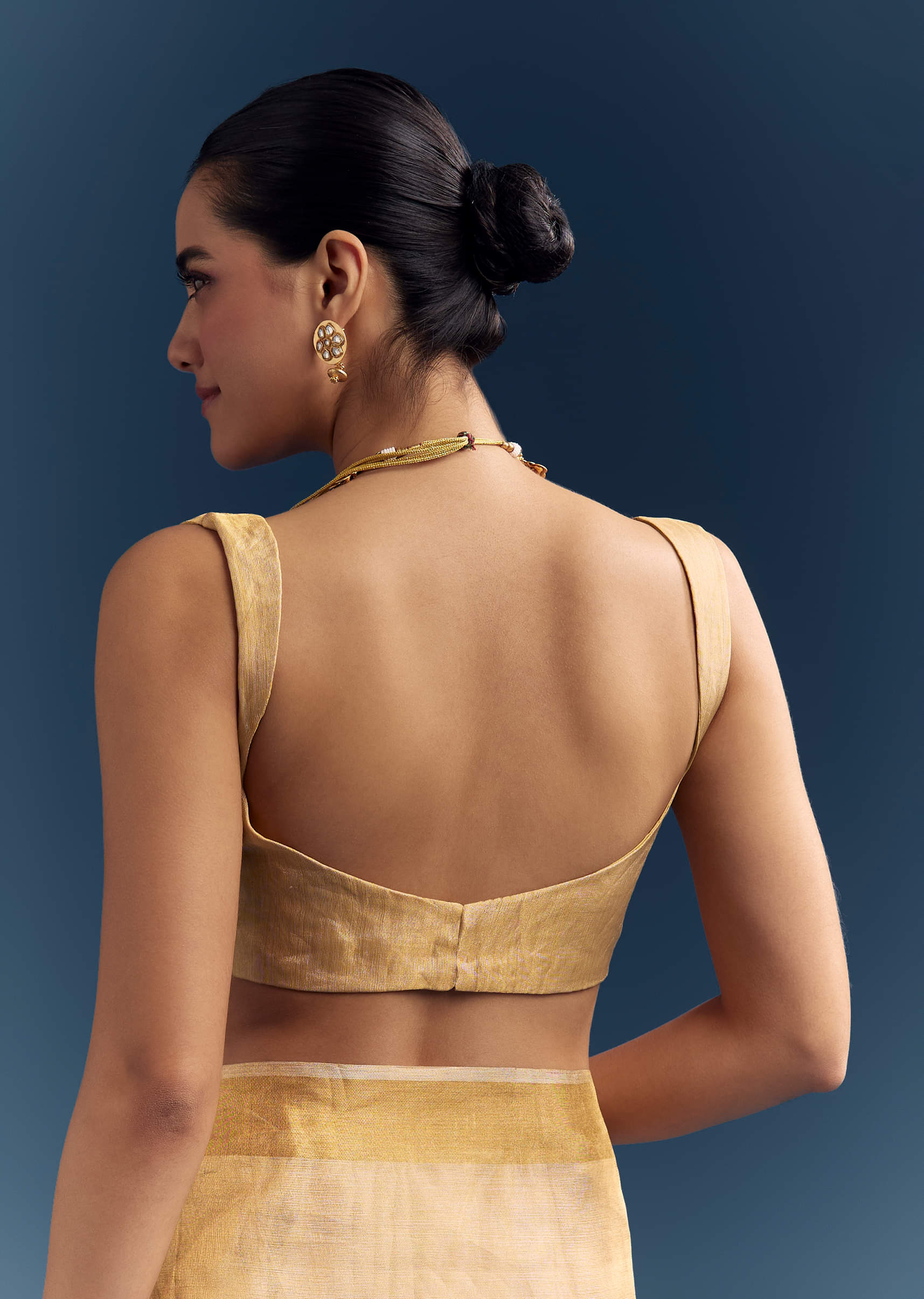 Gold Tissue Organza Woven Saree With Golden Zari Work - Image 7