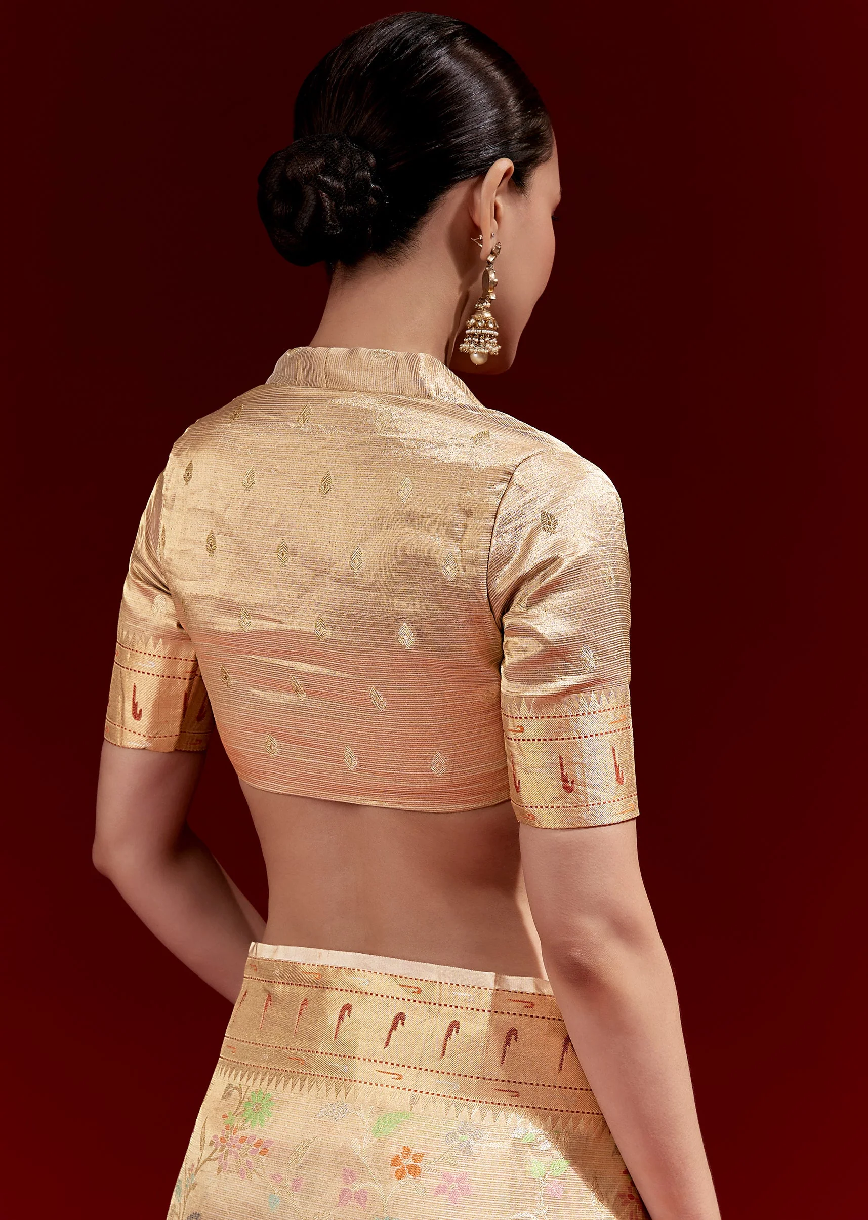 Golden Banarasi Tissue Saree With Multicolour Floral Weave And Paithani Motif Border - Image 8