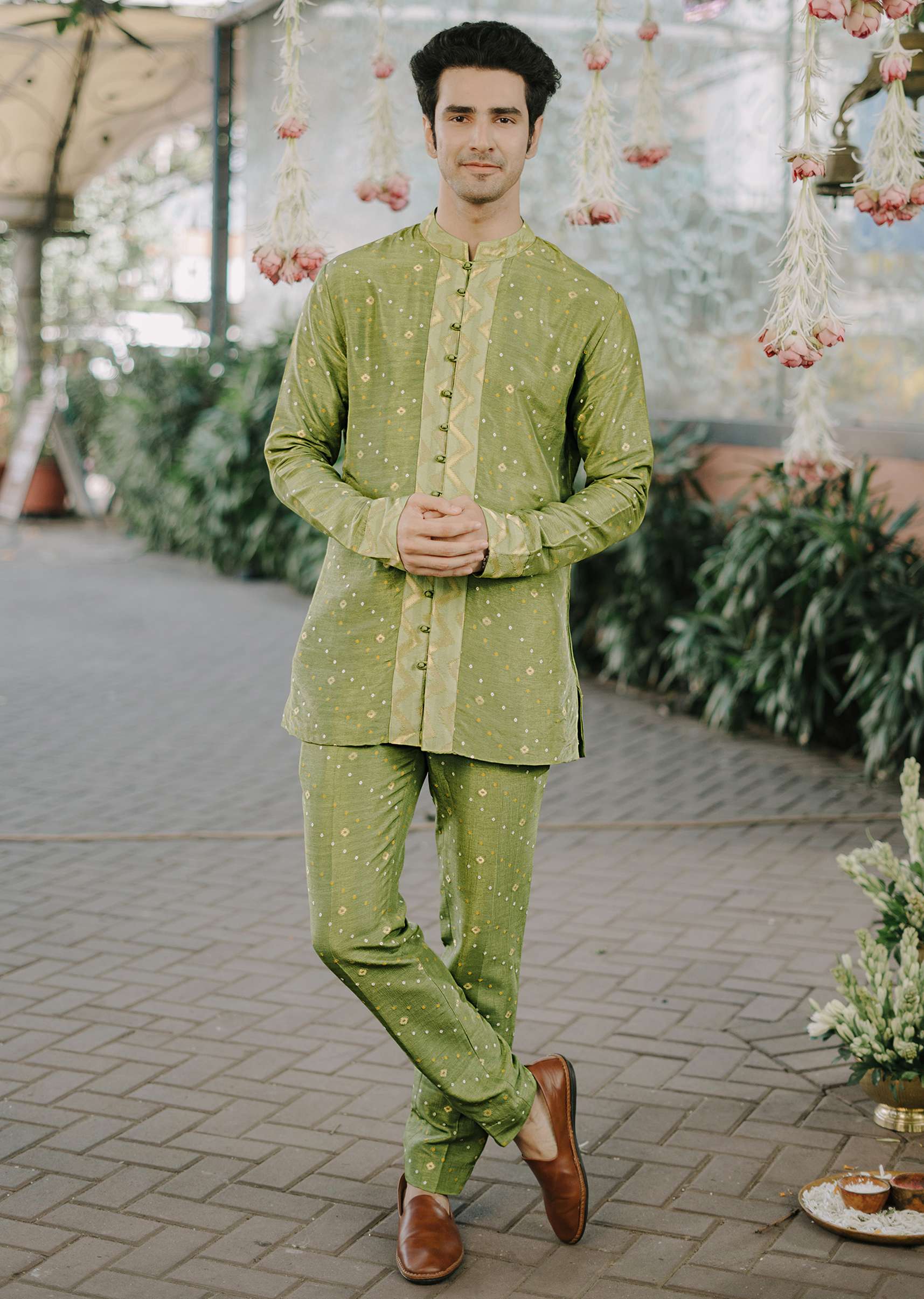 Green Brocade Kurta And Pant Co-ord Set - Image 7