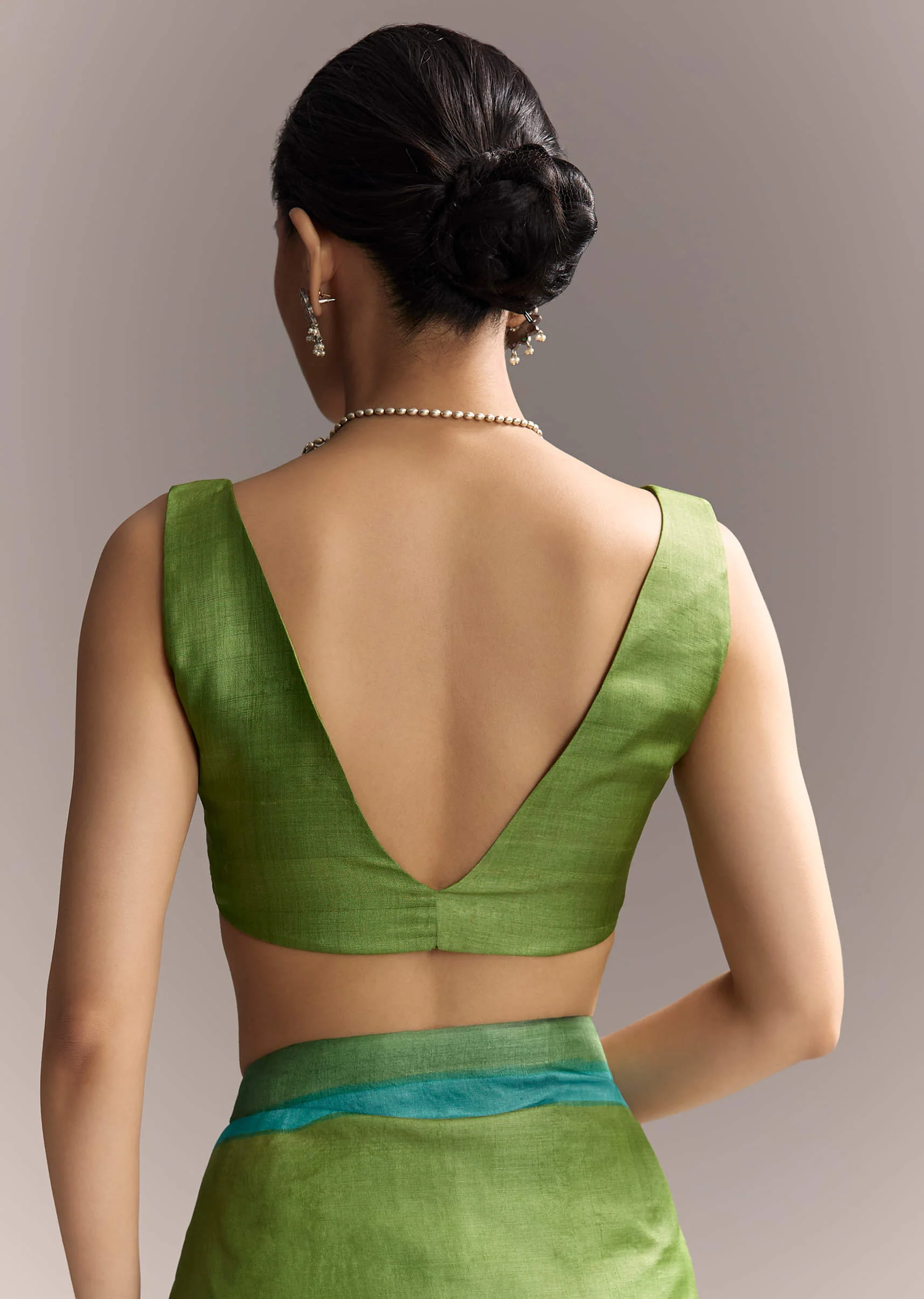 Green Cotton Saree With Hand Painted Motifs And Blue Border - Image 8